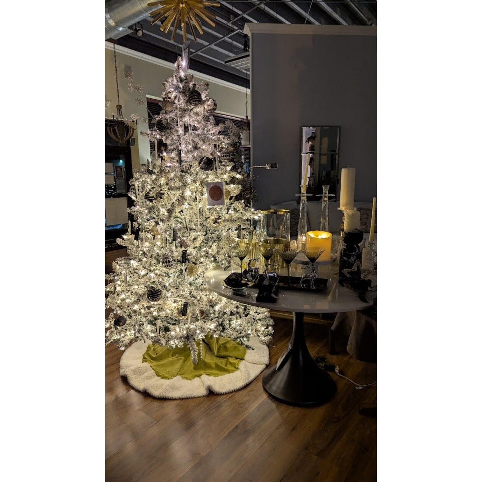 Zodax Black Stars & Gold Glitter Glass Ball Ornament 4"