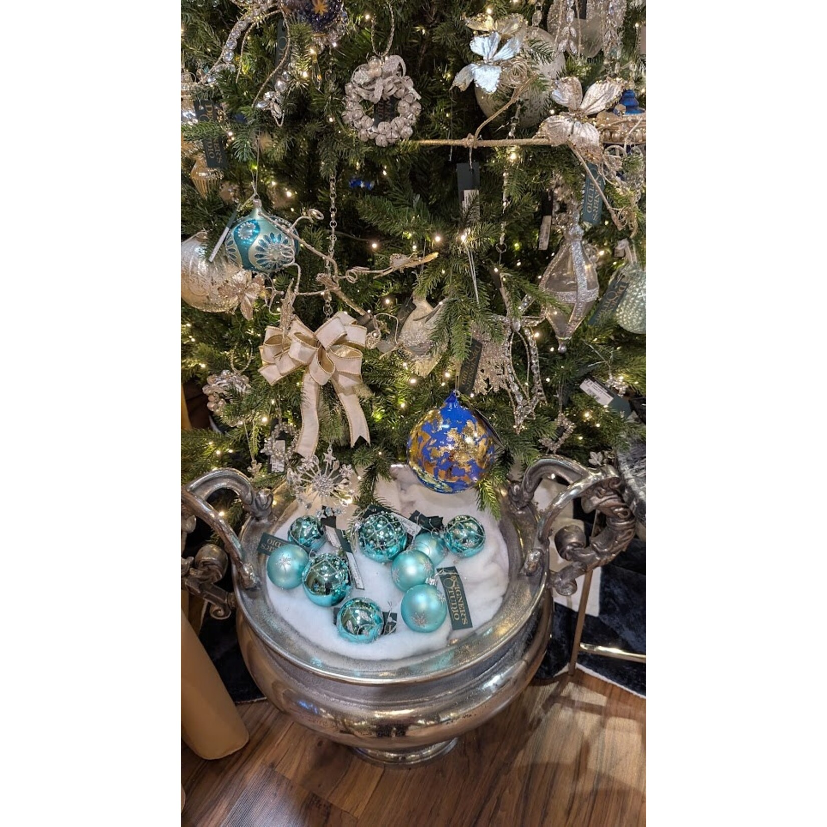 Winward Home Large Pewter Urn