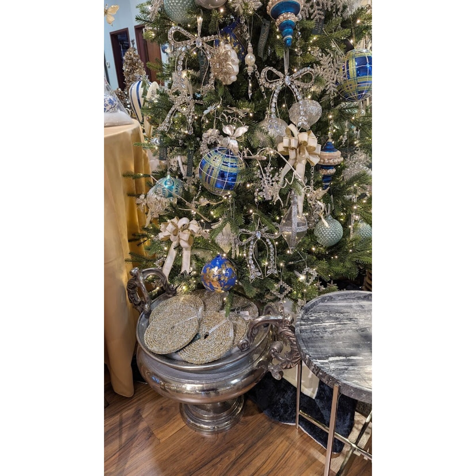 Winward Home Large Pewter Urn