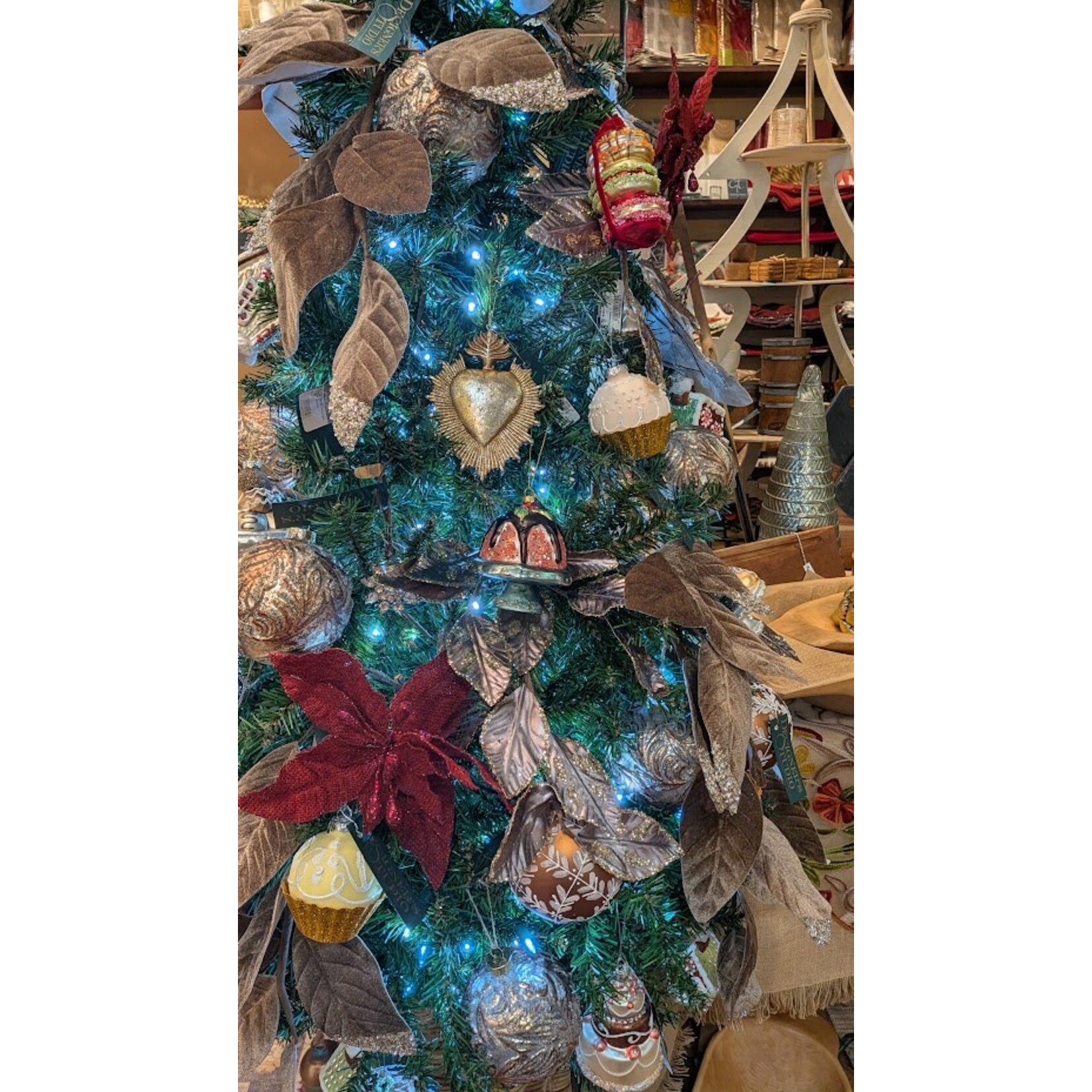 RAZ Imports Sacred Heart Ornament 5"