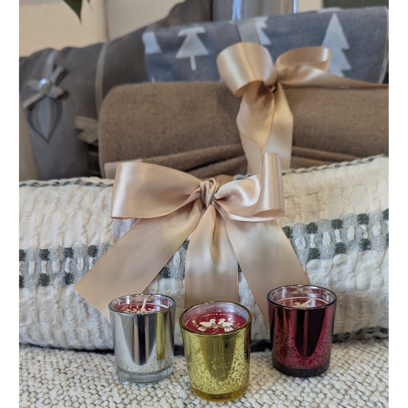 Two's Company Twelve Days of Christmas Set of 12 Scented Candles