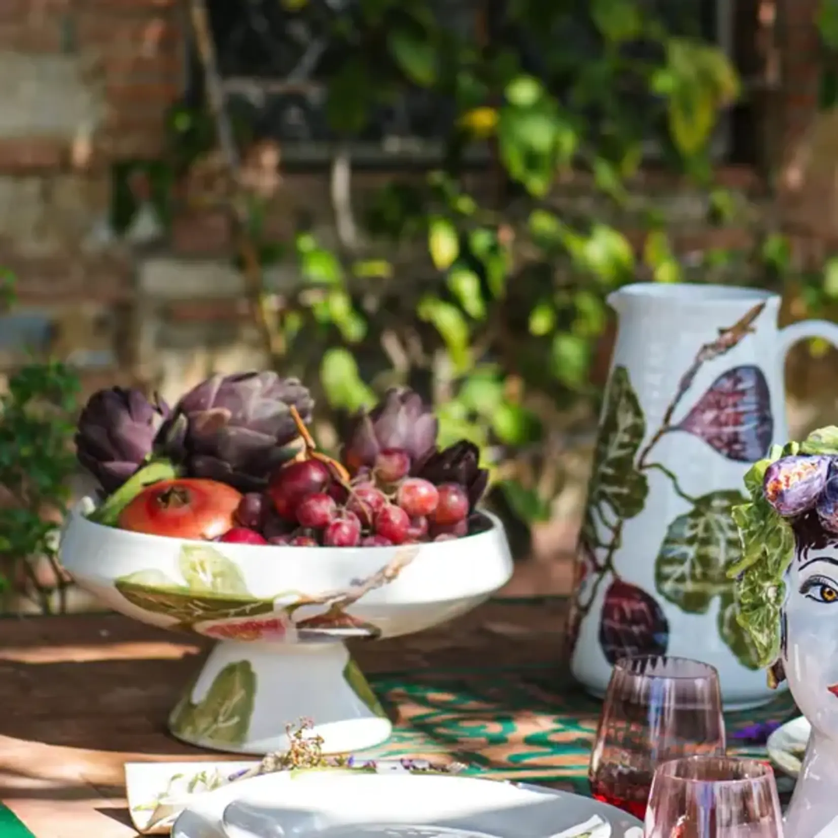 Vietri Fico Pedestal Bowl