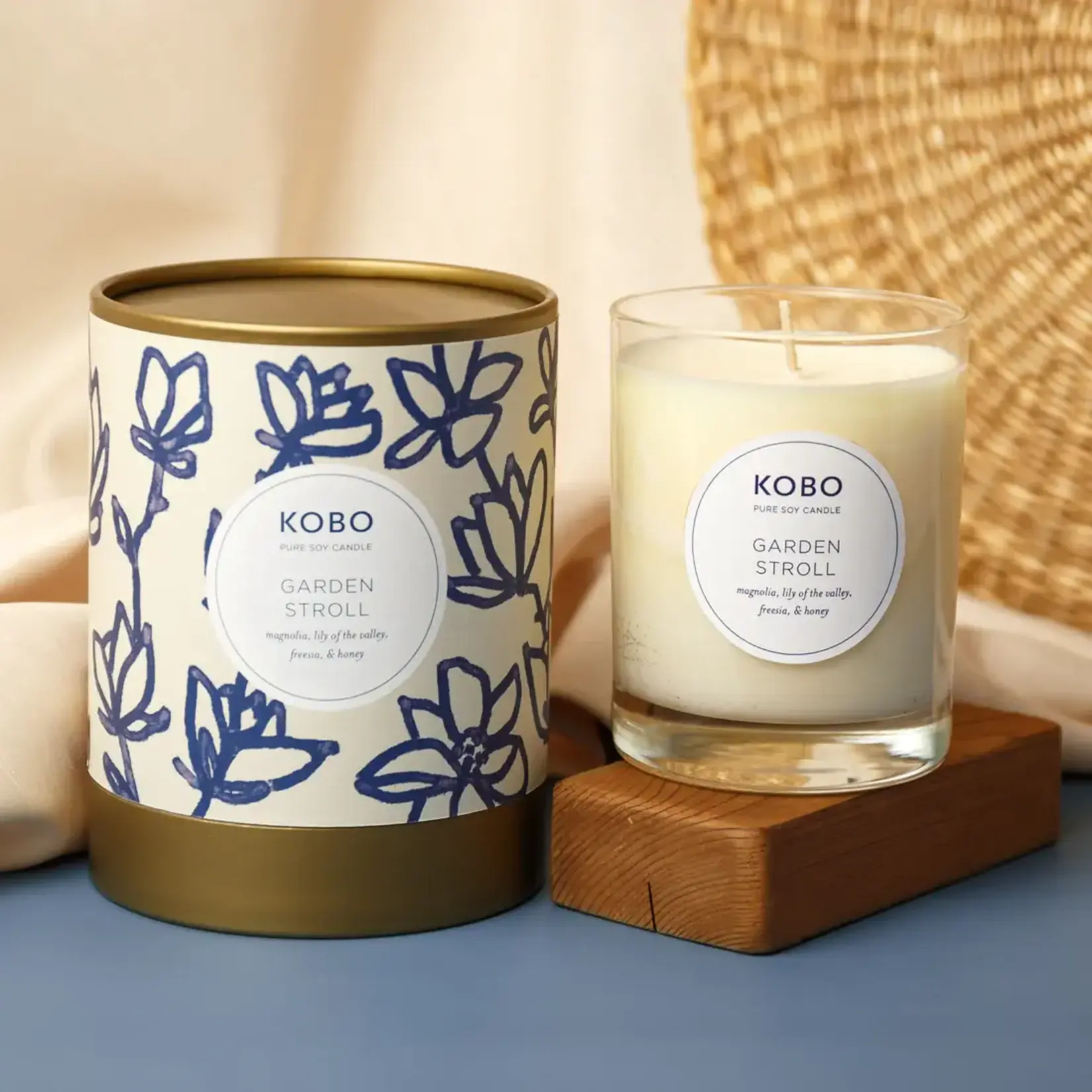 Kobo Garden Stroll Coastal 11 oz Pure Soy Candle
