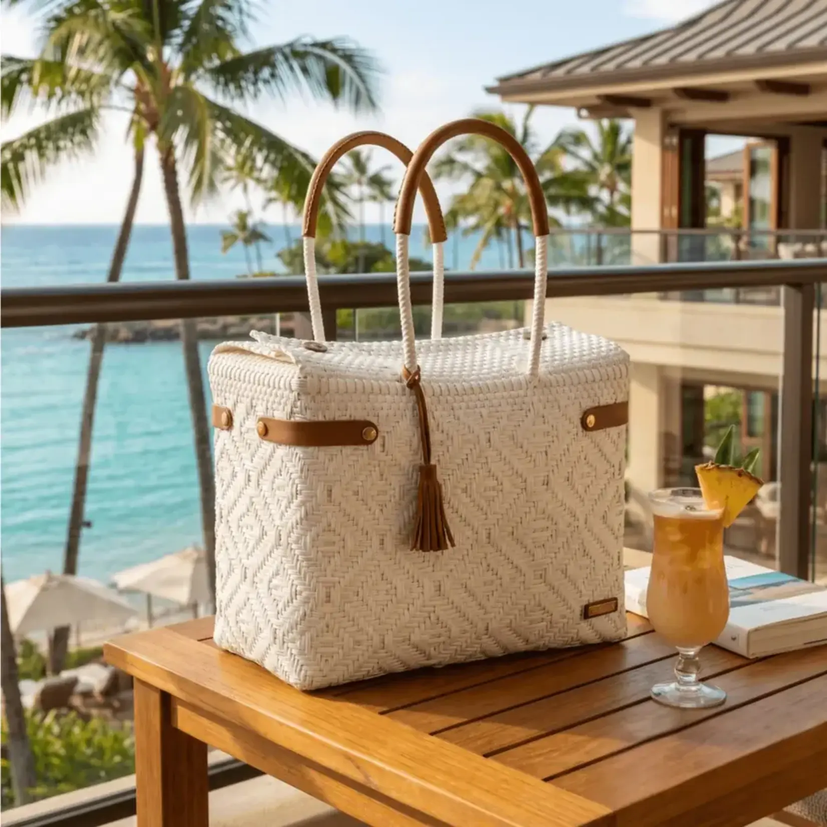 Luzia Collection Closed Basket Tote Braided White