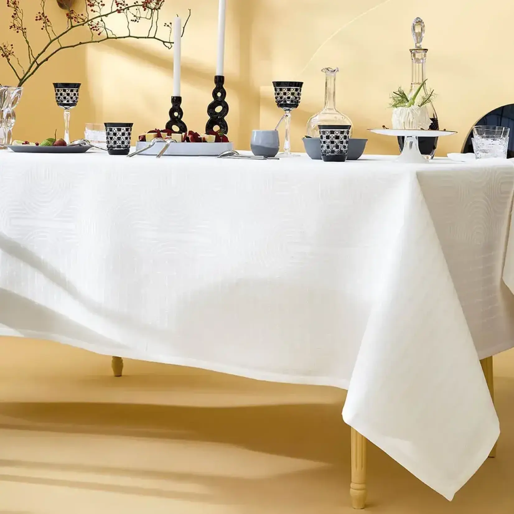 Garnier Thiebaut Le Cercle Blanc Tablecloth 61"x118" White