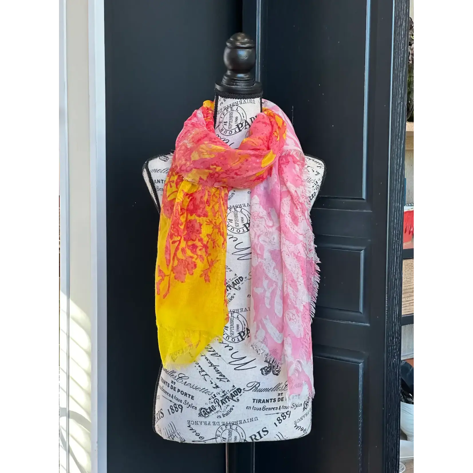 2CHIC Watercolor Ombre Scarf