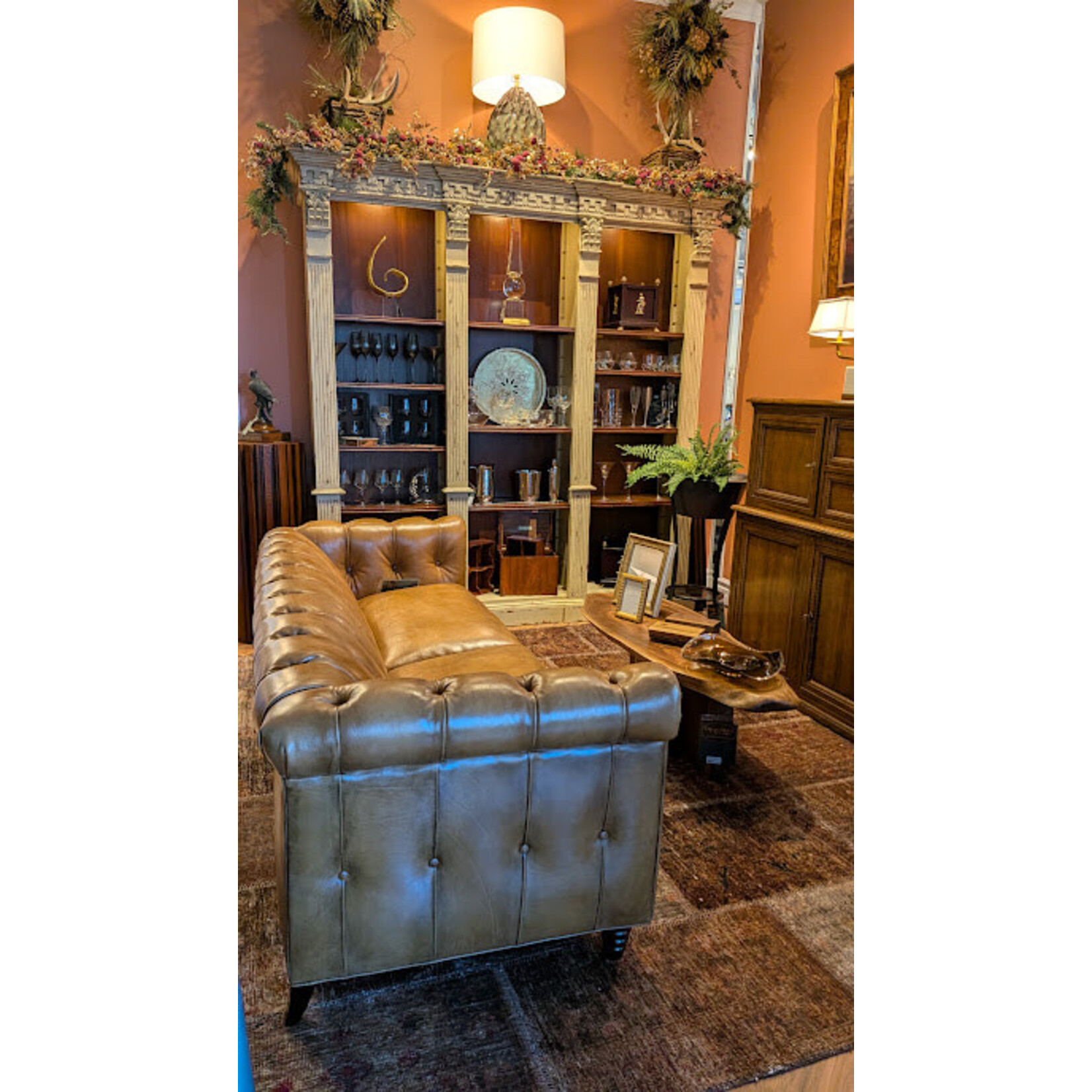 Hancock & Moore LLC Tavernwood Sofa Hyde Park Tan Burnished Leather