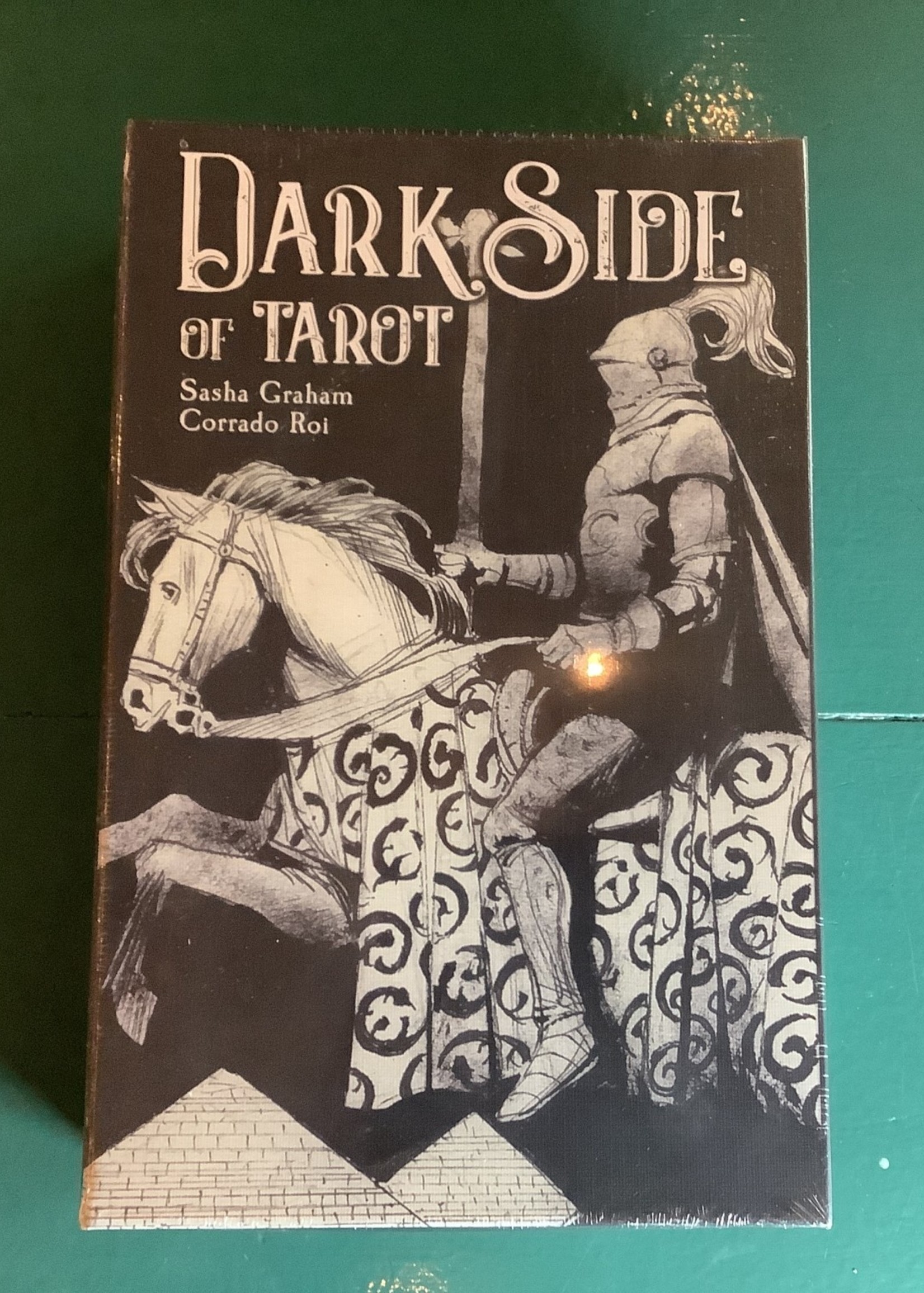 Dark Side of Tarot-BY CORRADO ROI, SASHA GRAHAM