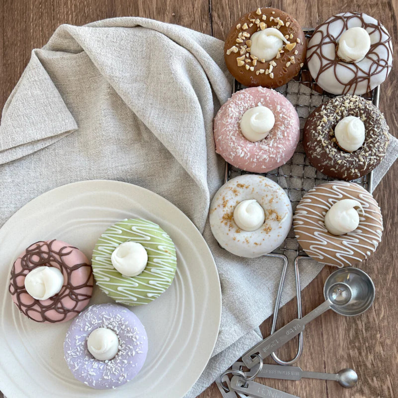 Bosco & Roxy's Bosco & Roxy's Gourmet 3D Donuts