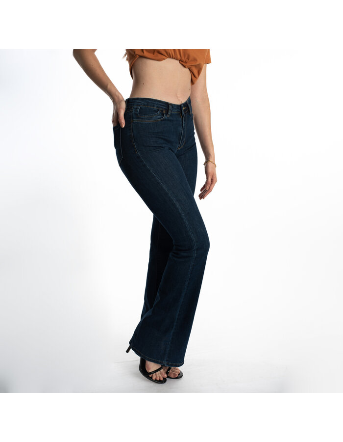 nora flare jeans
