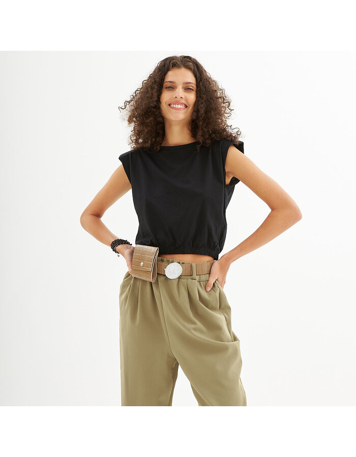 belted creppe pants