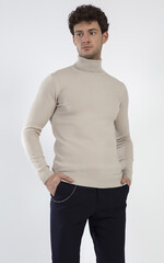 romeo turtleneck sweater