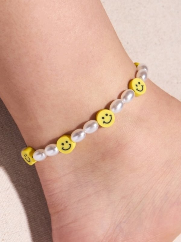 Girly Pearl Smiley Face Anklet