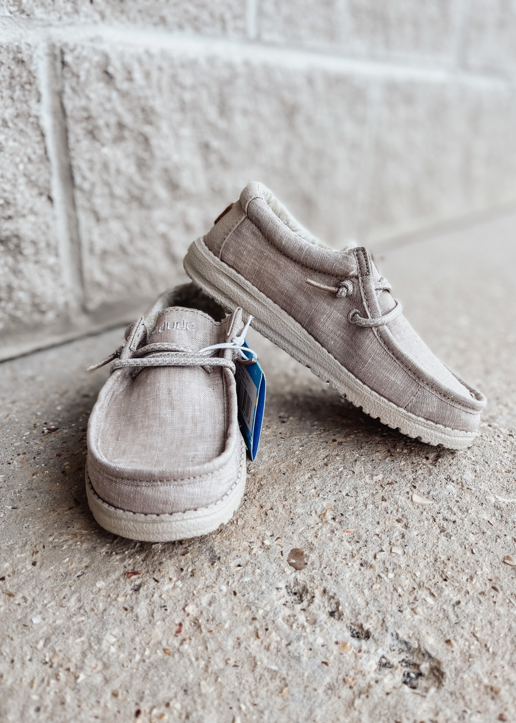 Hey Dude Wally Youth Beige - Mainstreet 
