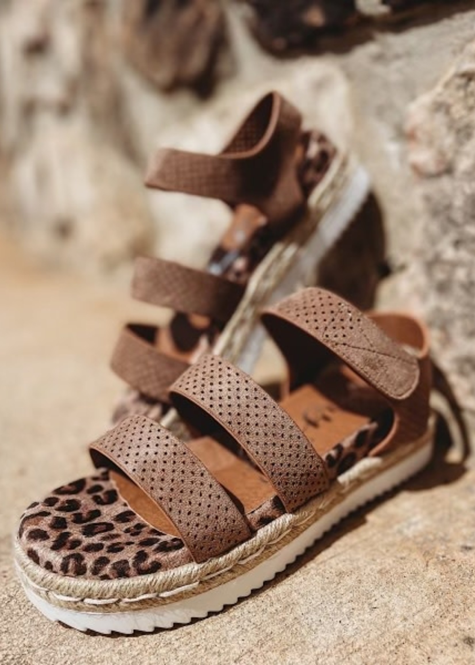 Very G Very G Club Taupe Sandal