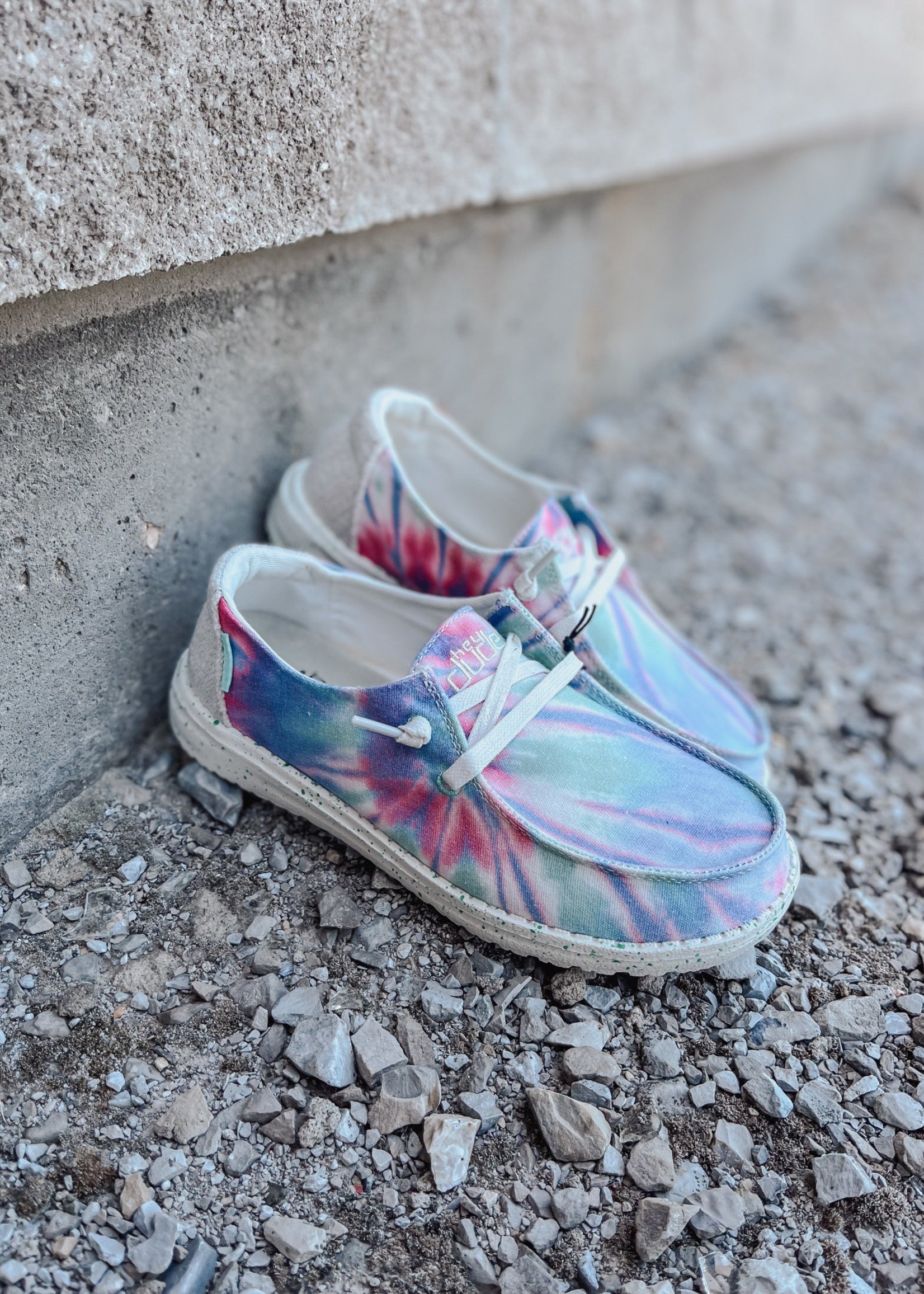 Hey Dude Wendy Rise Candy Tie Dye. Only sizes 3 and 5 left. – Prégo