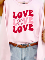 Plus Valentine's Love Smiley Graphic Sweatshirt