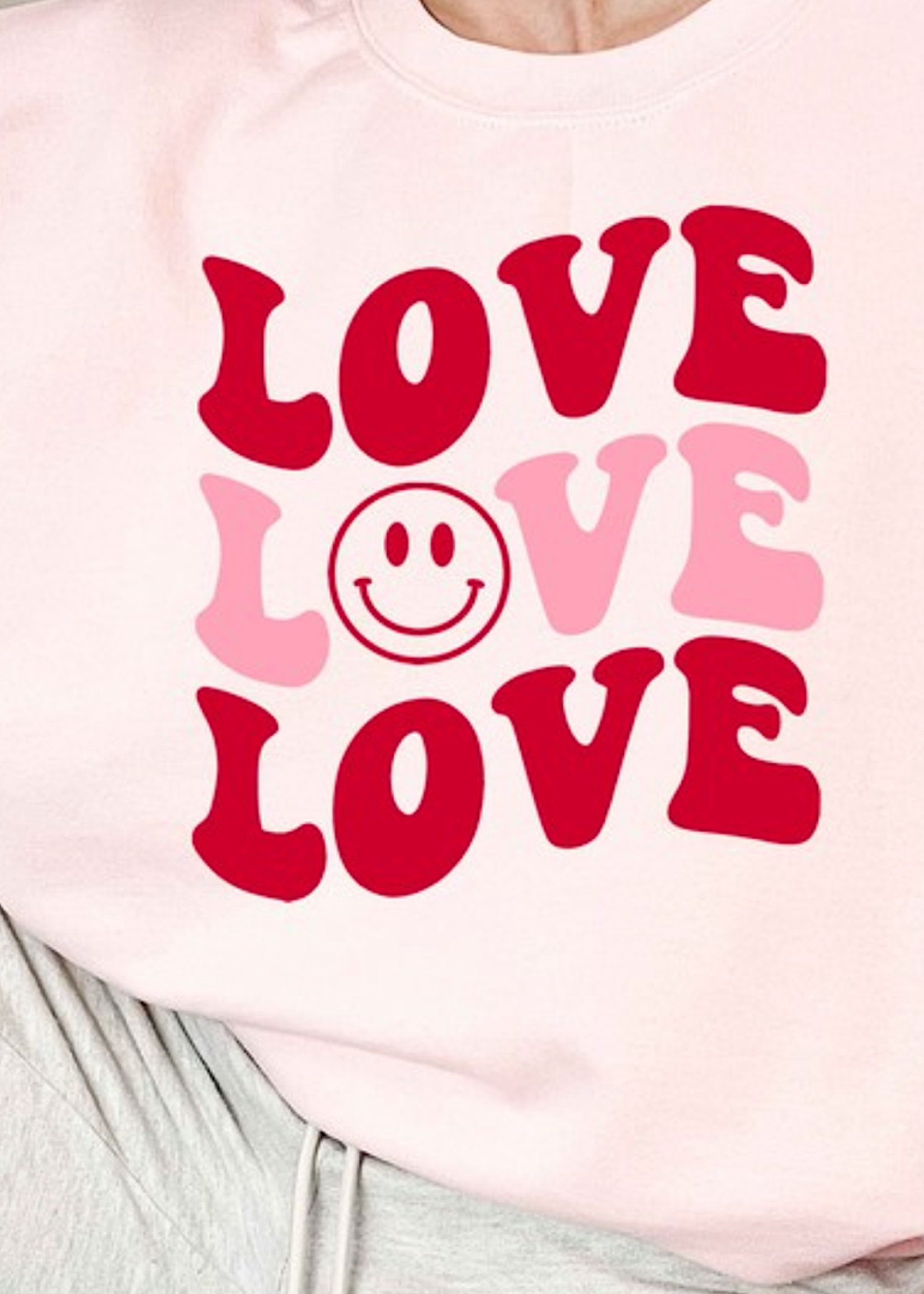 Plus Valentine's Love Smiley Graphic Sweatshirt