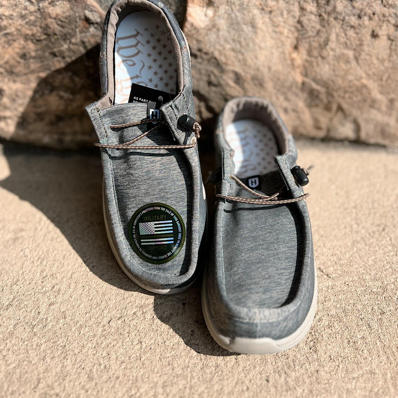 Howitzer Roam Tan CV4944