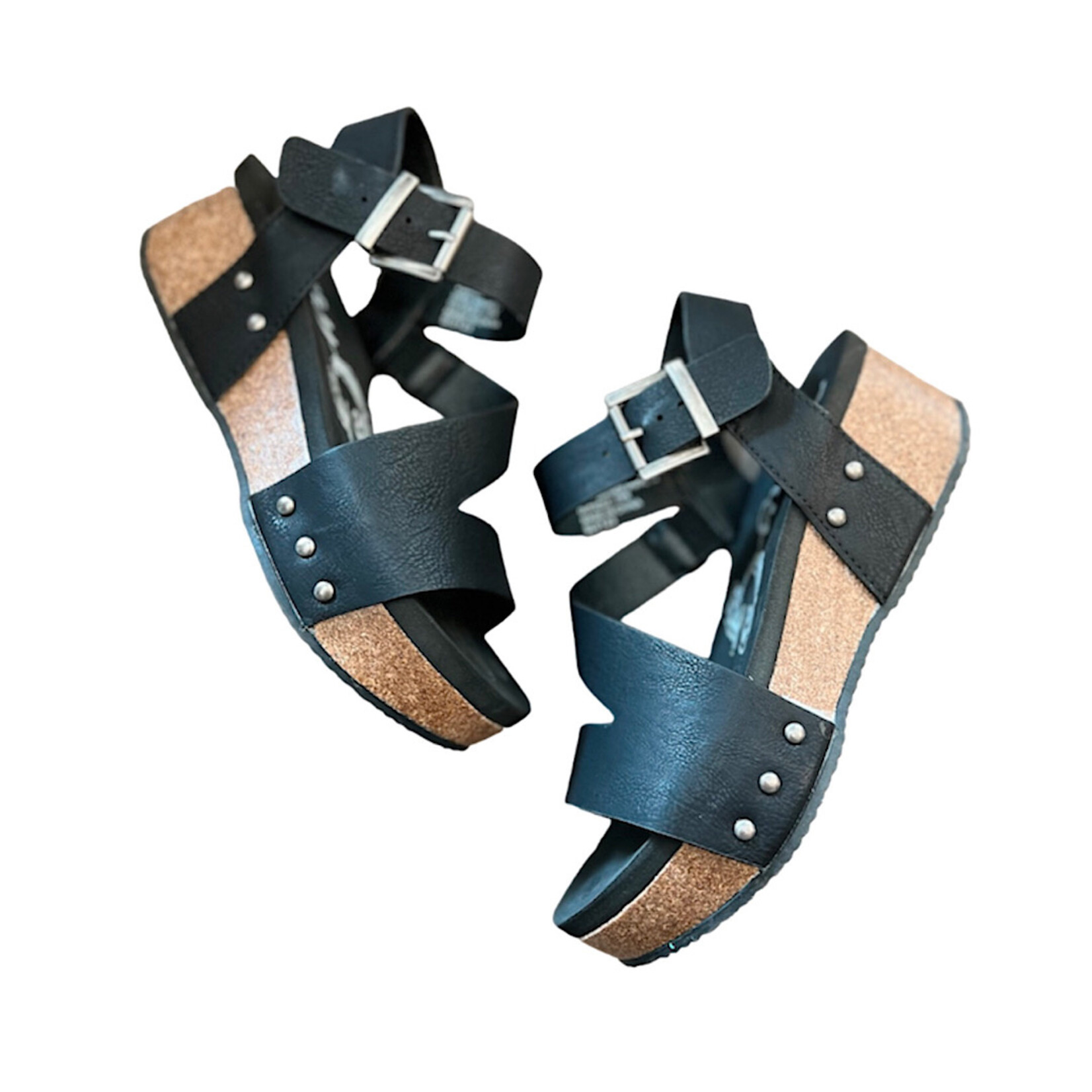 Very G Shayne Black Wedge