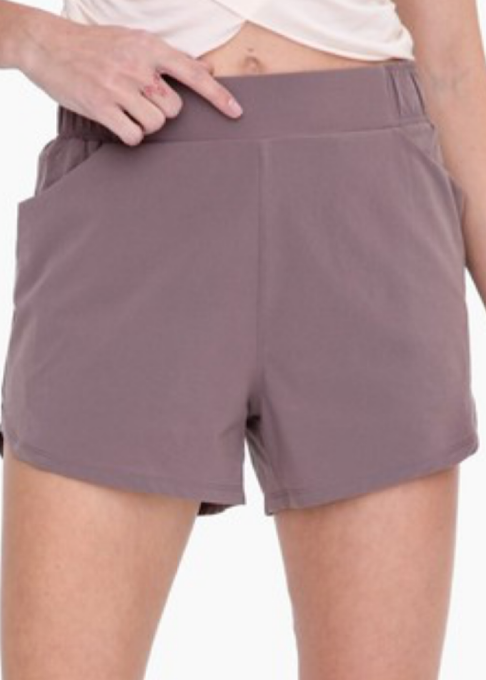 Light Cocoa Athleisure Shorts with Curved Hemline