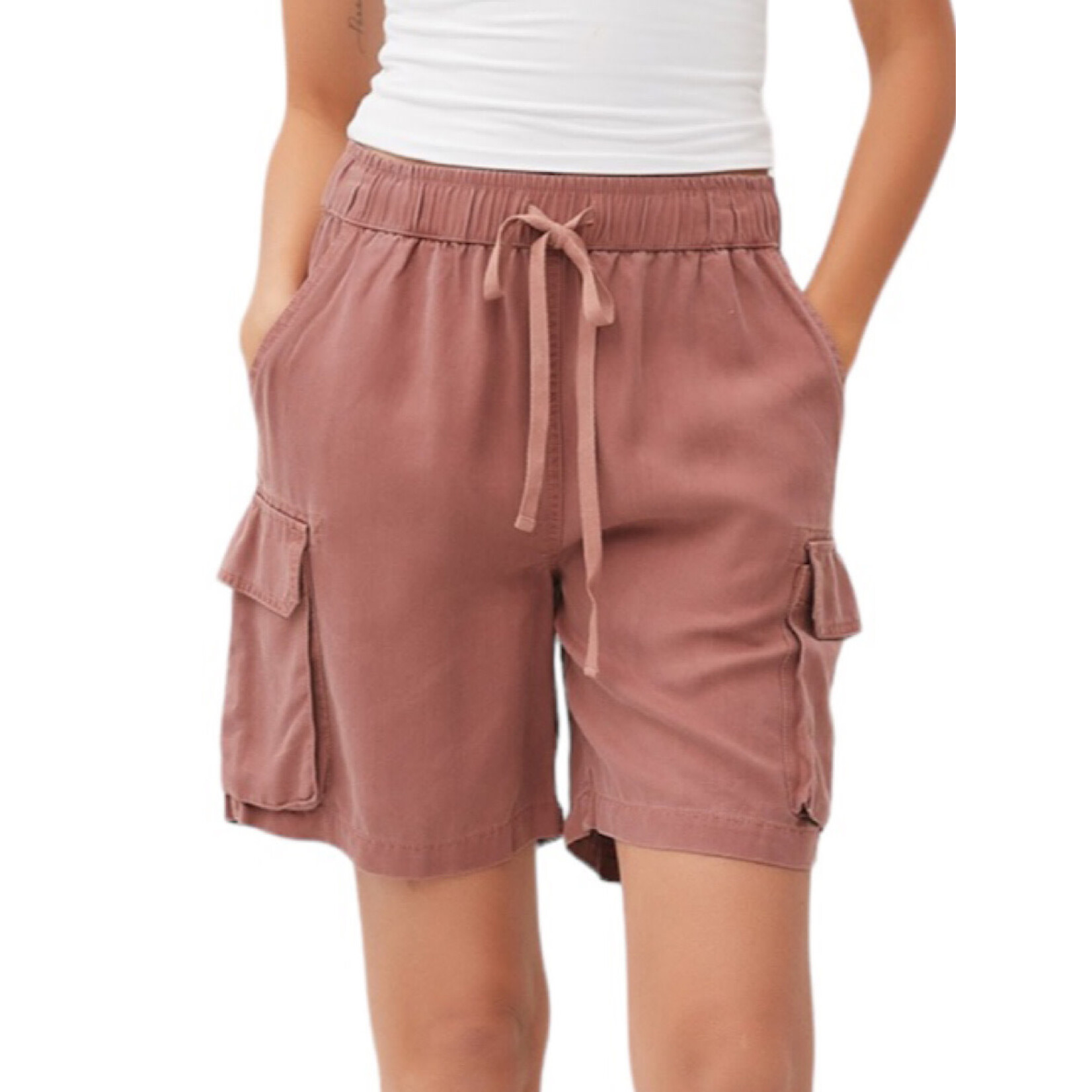 Tencel Shorts with Elastic Drawstring Waistline and Cargo Pockets