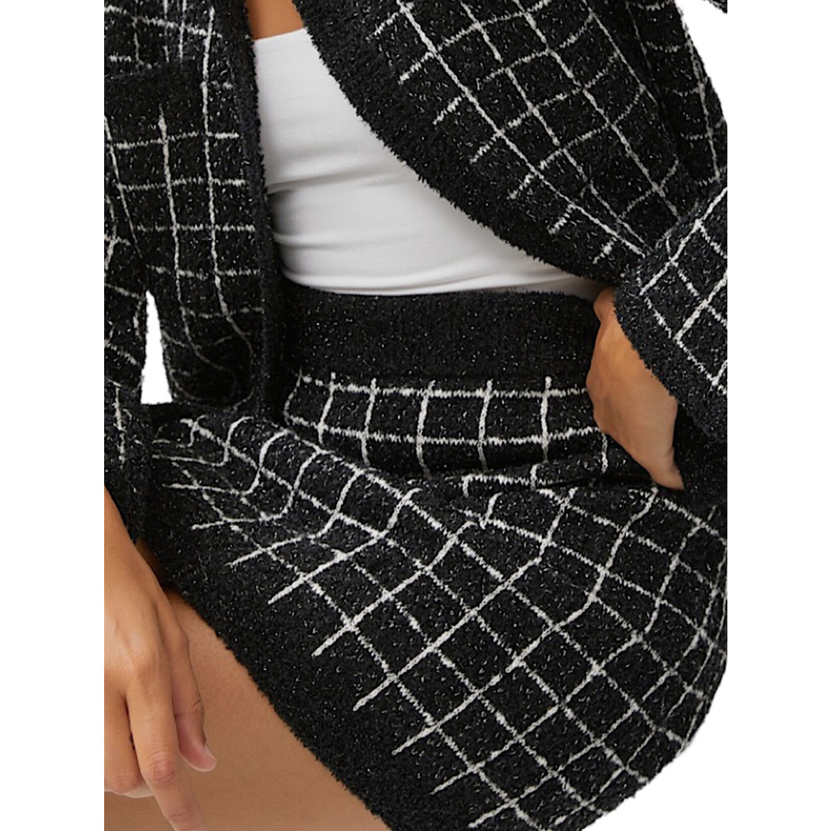 Black and White Plaid Sweater Skirt