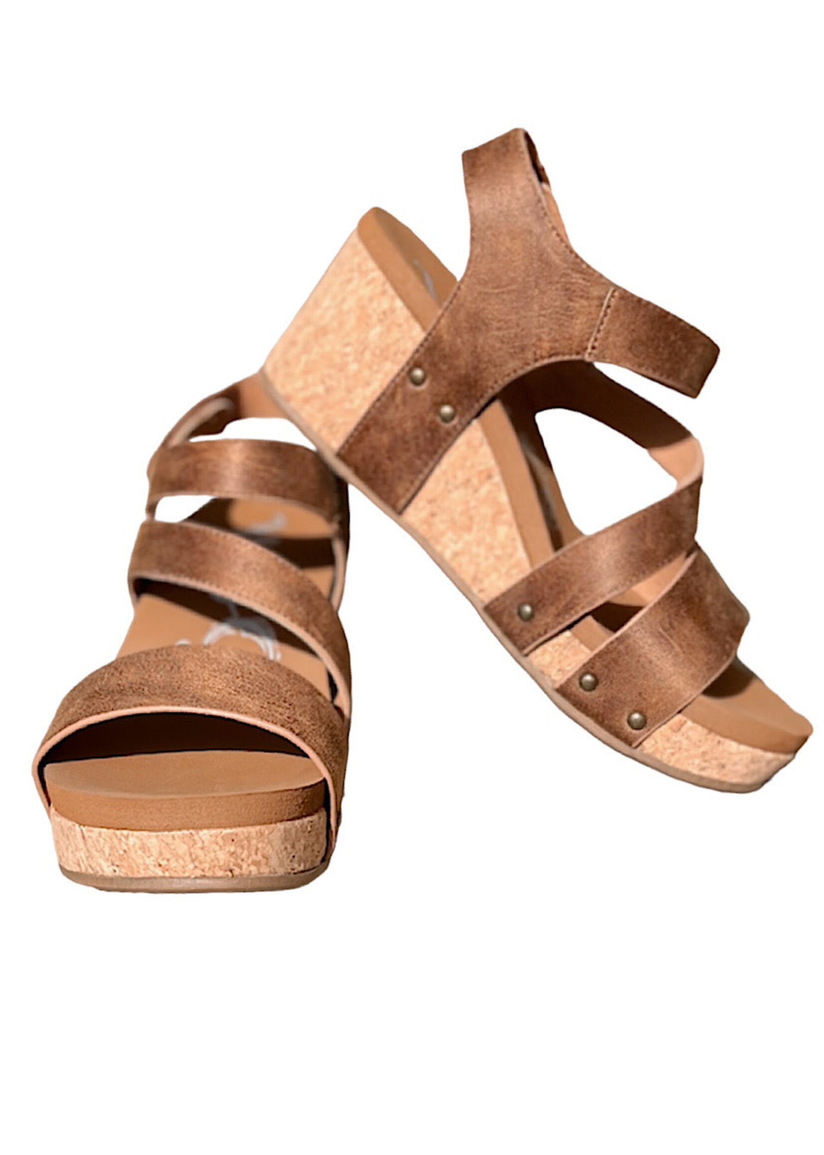 Very G  Casper Tan  Wedge