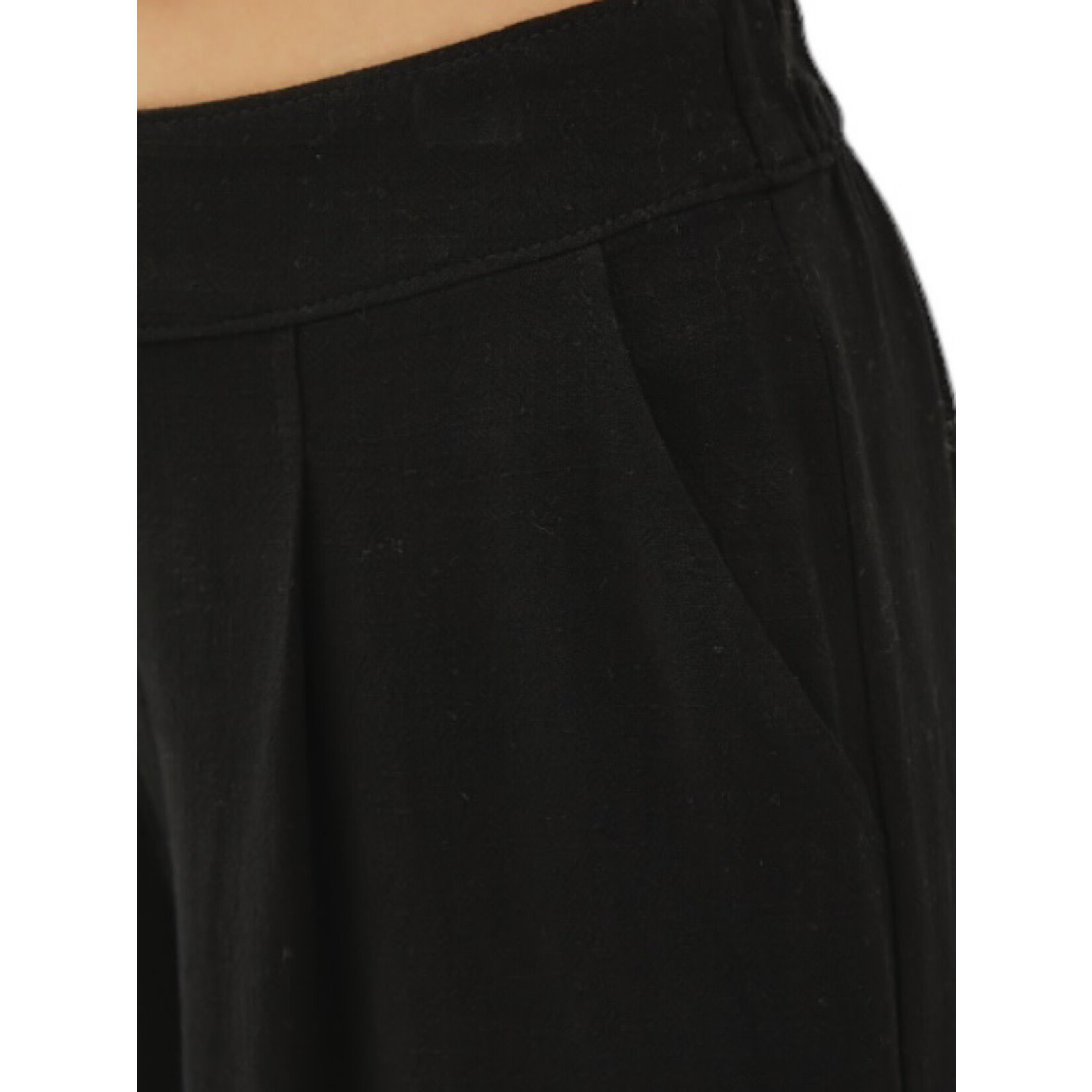 Black Linen Cropped Pants with Elastic Waist