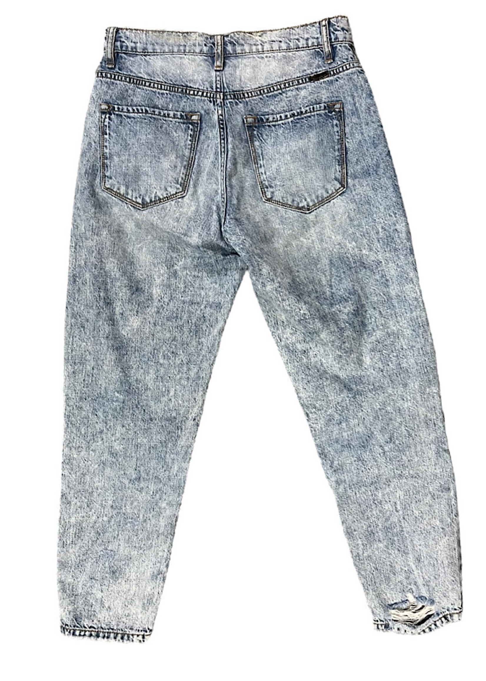 KC8603M Medium Wash Distressed Boyfriend Jean Size 5/26-RF