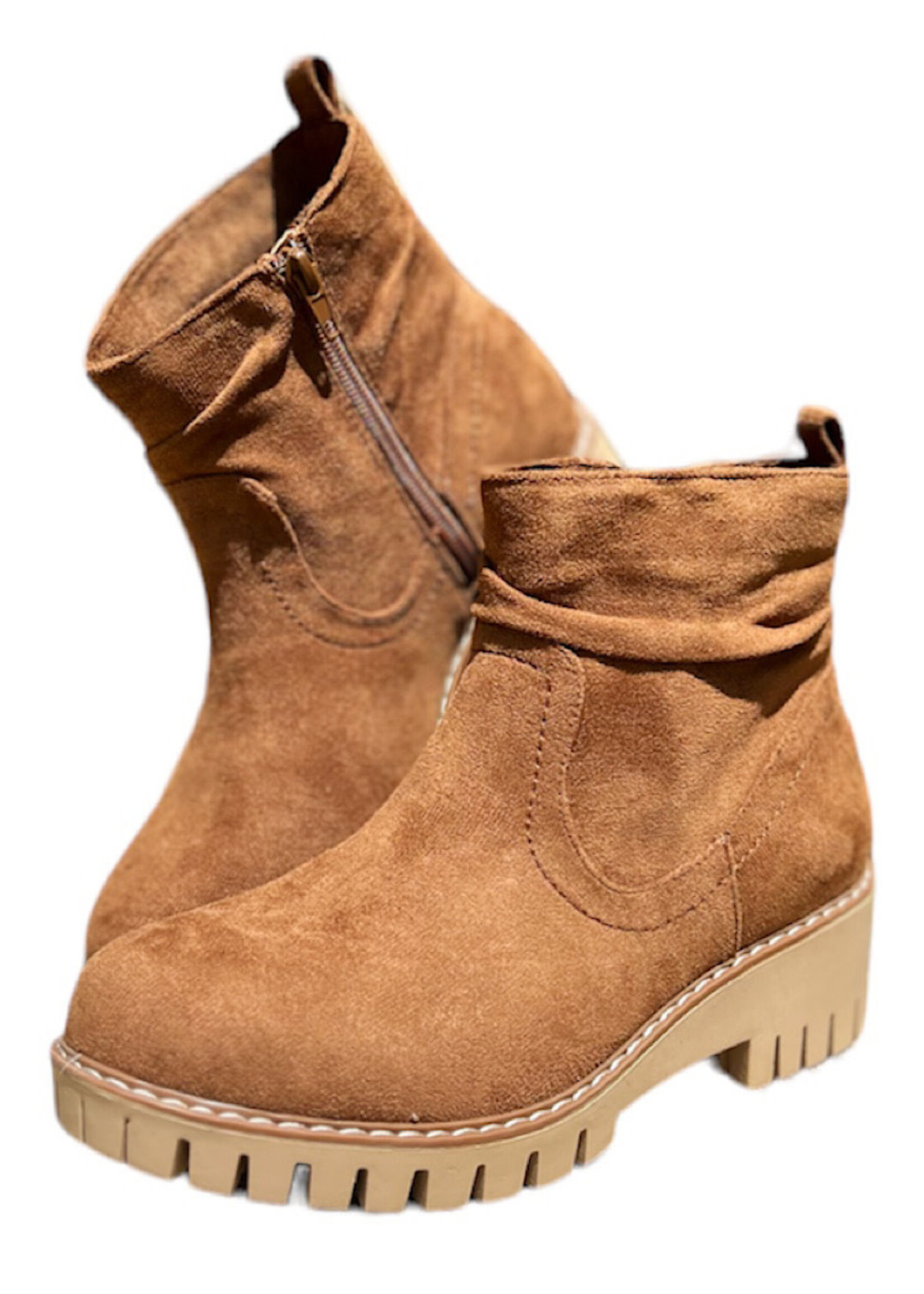 Very G Dashing Tan Boot