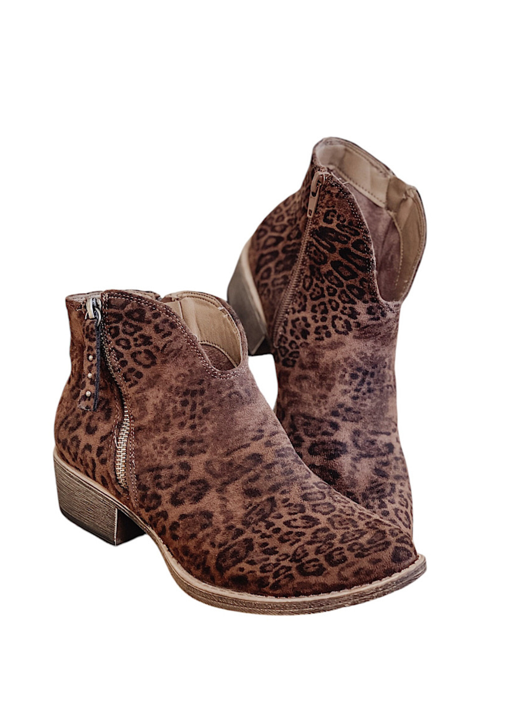 Very G Divine Taupe Leopard Boot