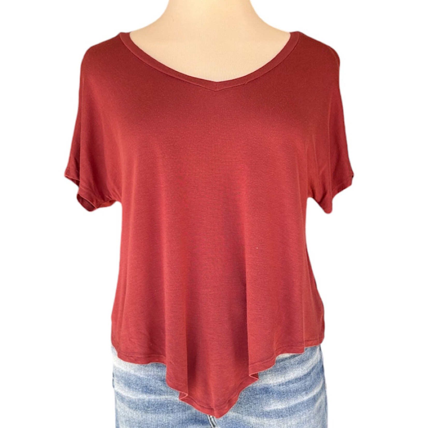 Rust Basic Tee with V Hem Line Size Small-RF