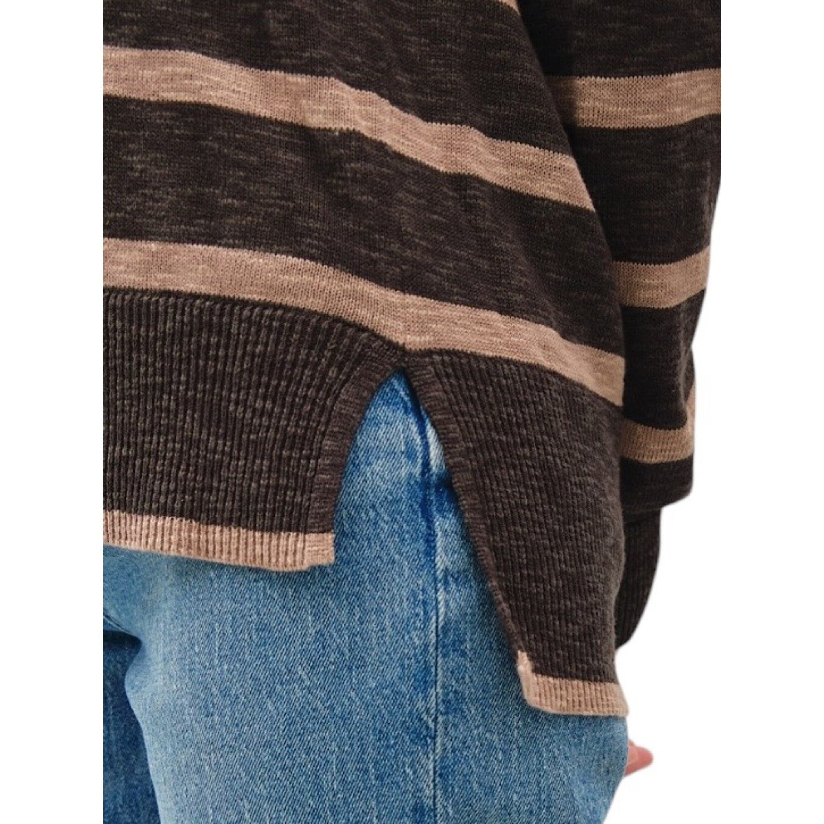 Charcoal Striped Slub Yarn Round Neck Sweater