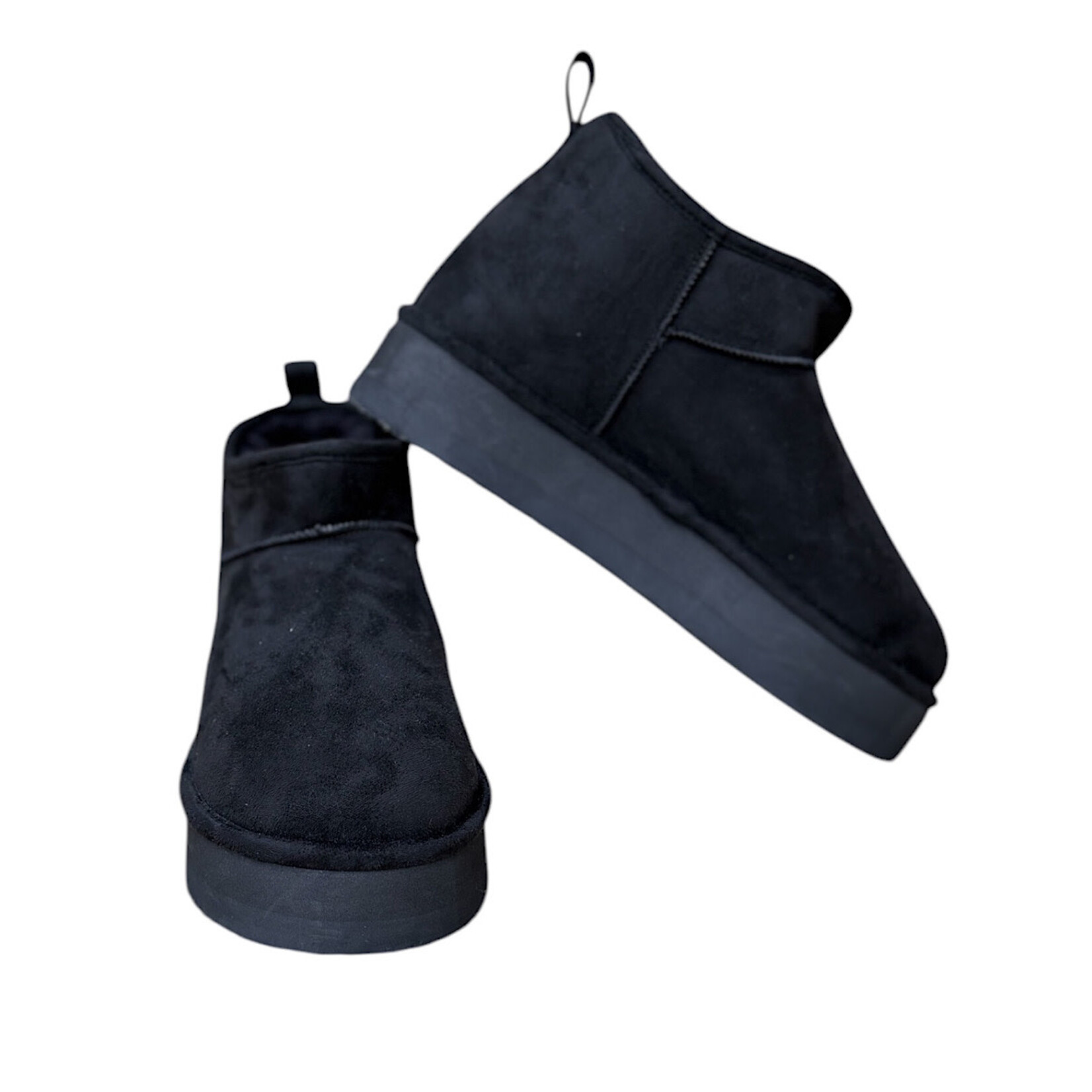 Black Shearling Lined Shortie Boot Size 9.5-RF