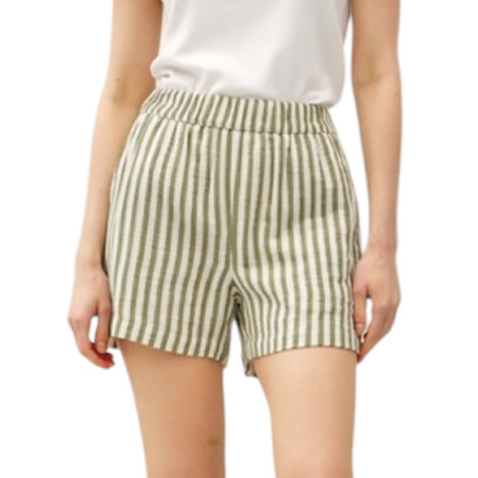 Chive Striped Gauze Short with Pockets