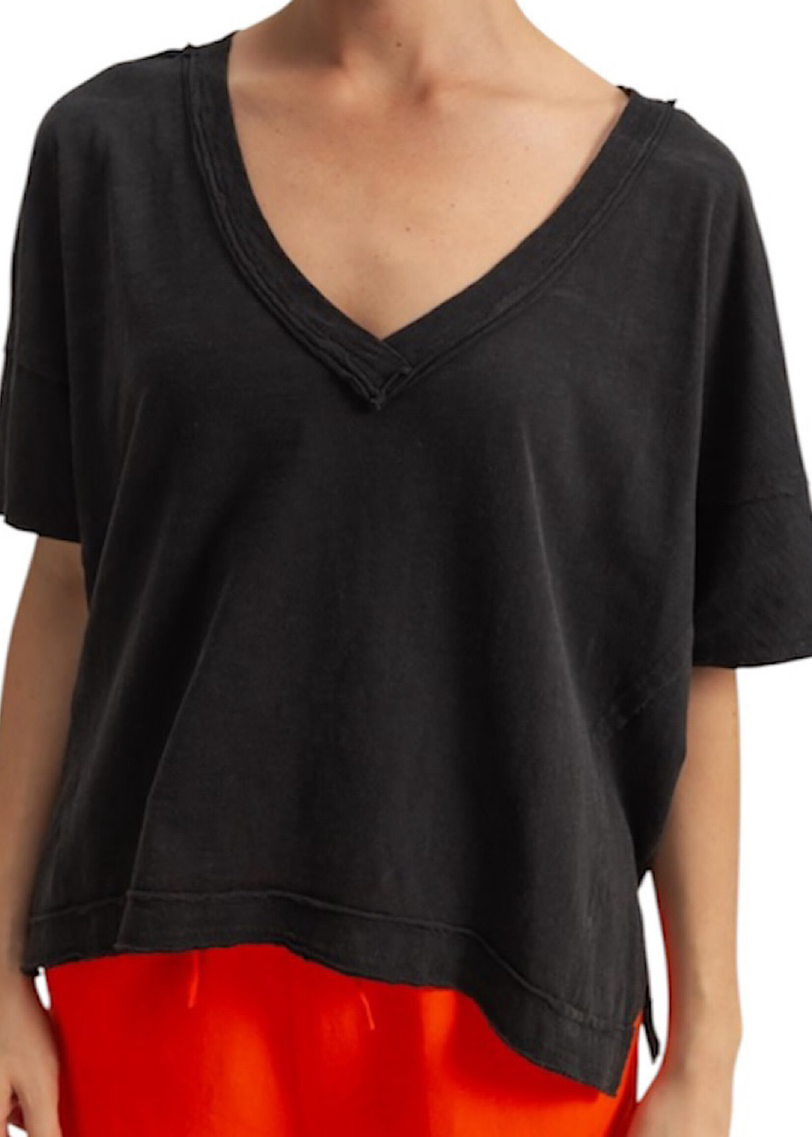 Black V-Neck Raw Edge Oversized T-Shirt