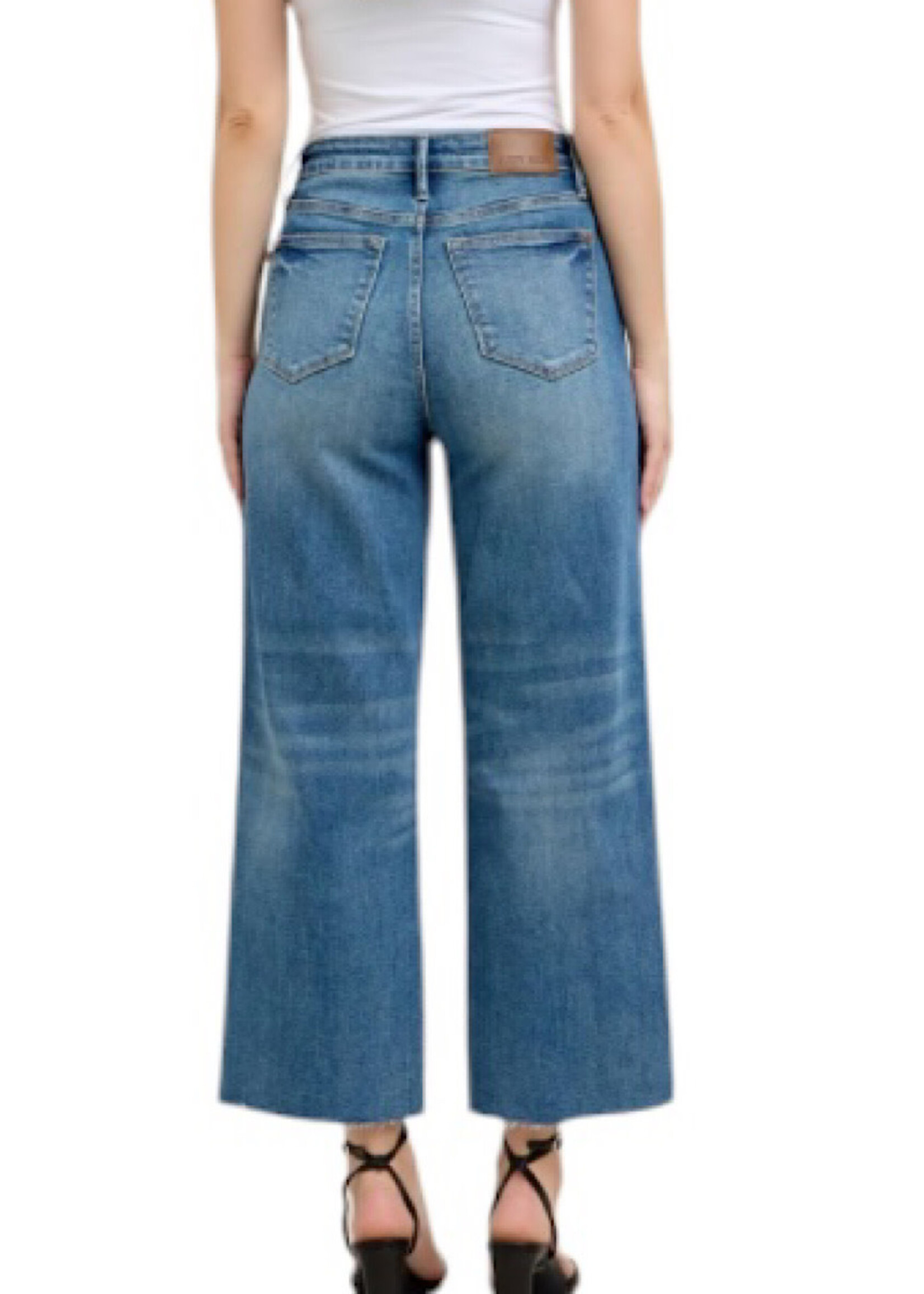 Judy Blue JB88963 H/W Ridge Destroy Hem Crop Wide Jean