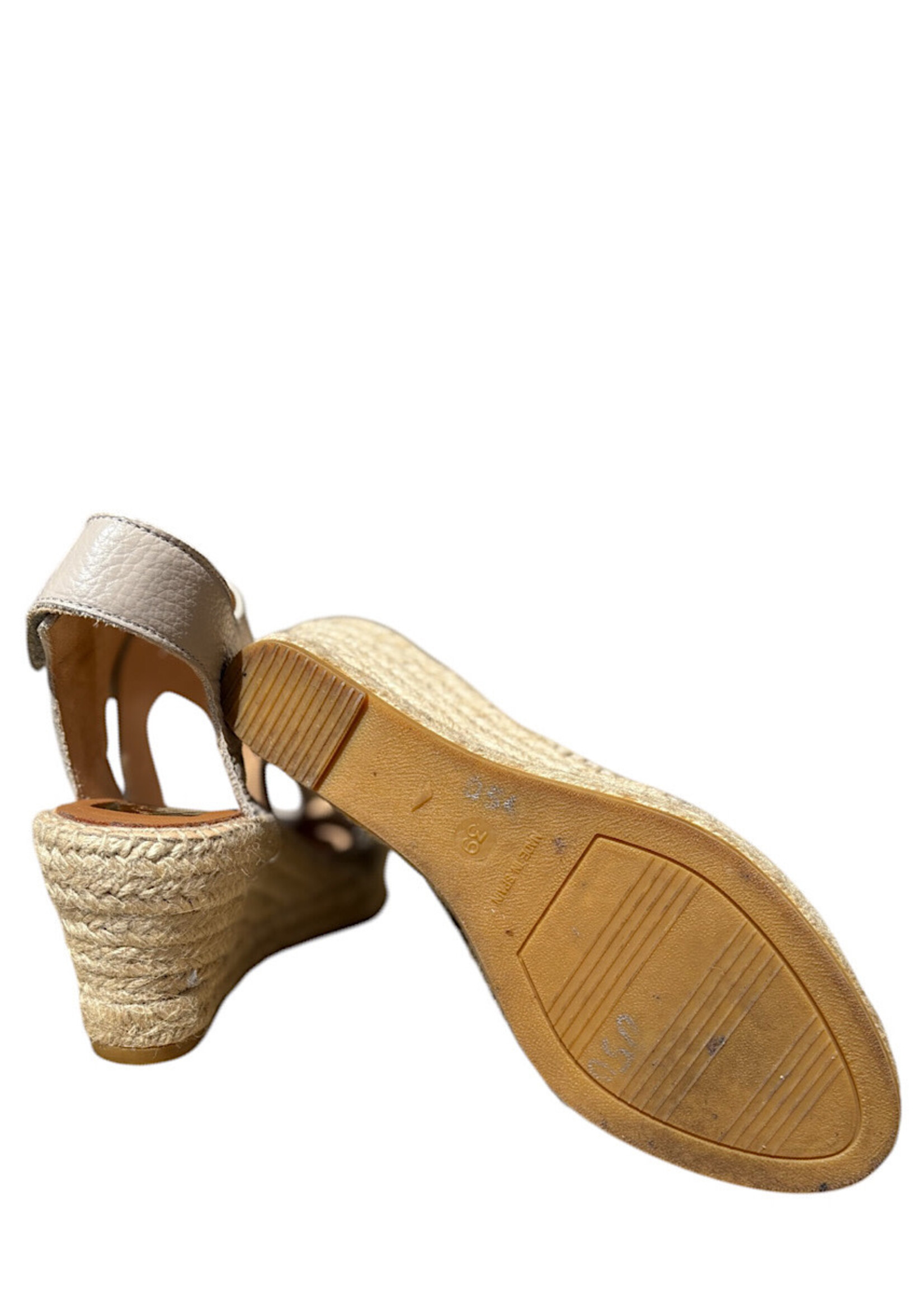 Kanna Espadrilles Taupe Leather Wedge Size 8 -RF