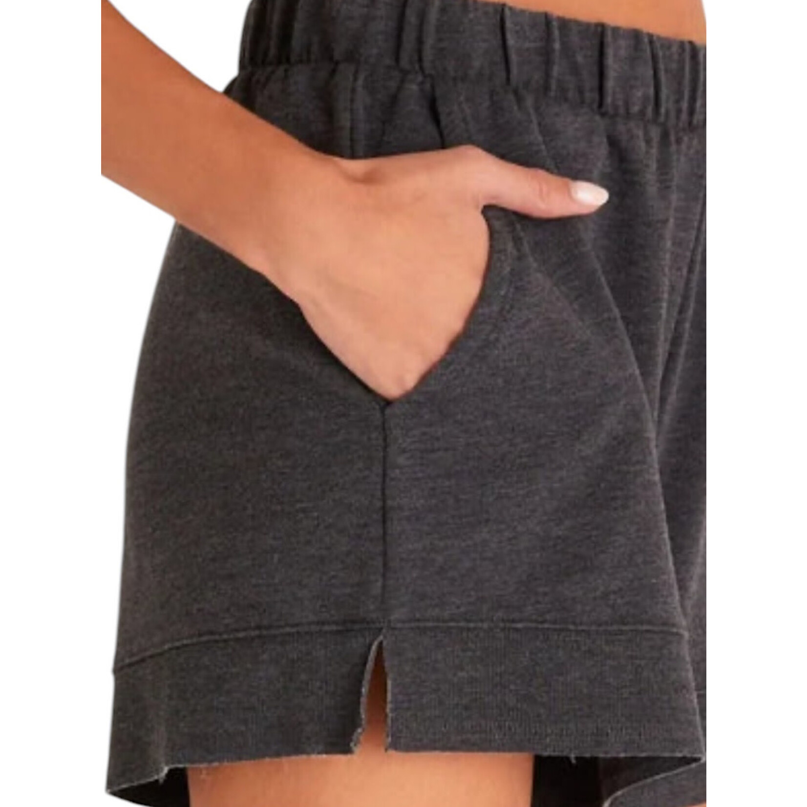 Z Supply Z Supply Ali Weekender Short Black