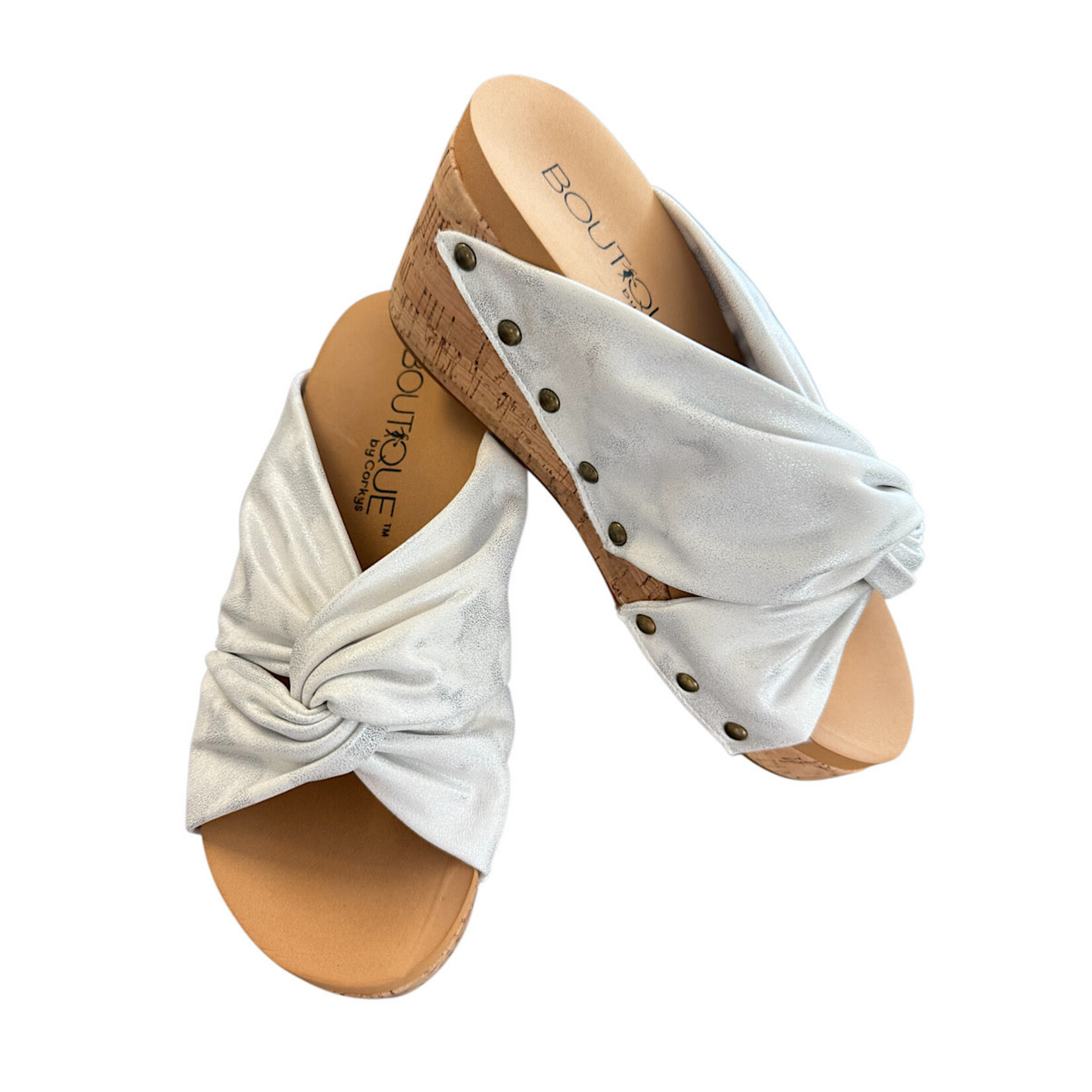Corky's Cheerful White Wedge