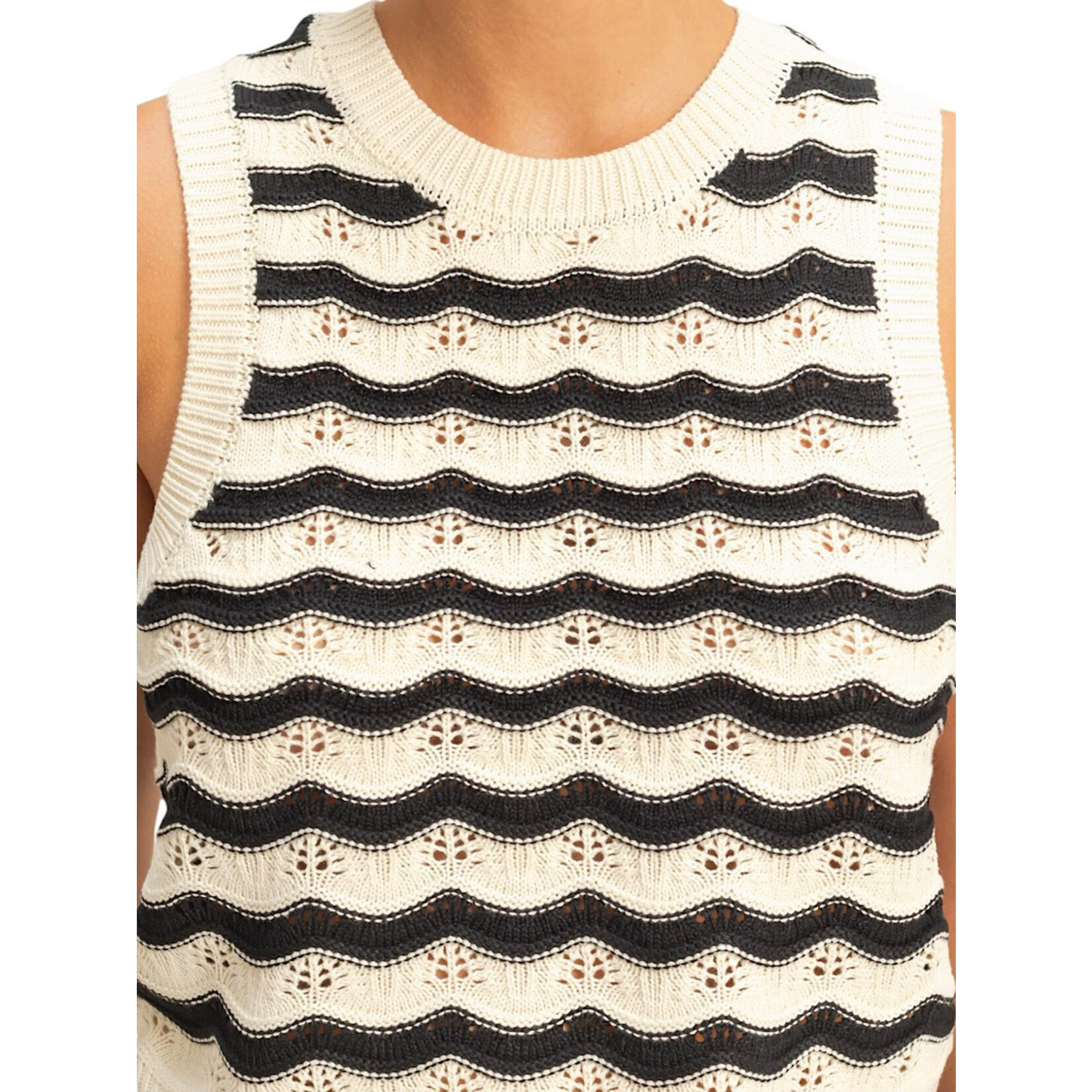 Black/Cream Crop Wave Crochet Knit Sleeveless Tank