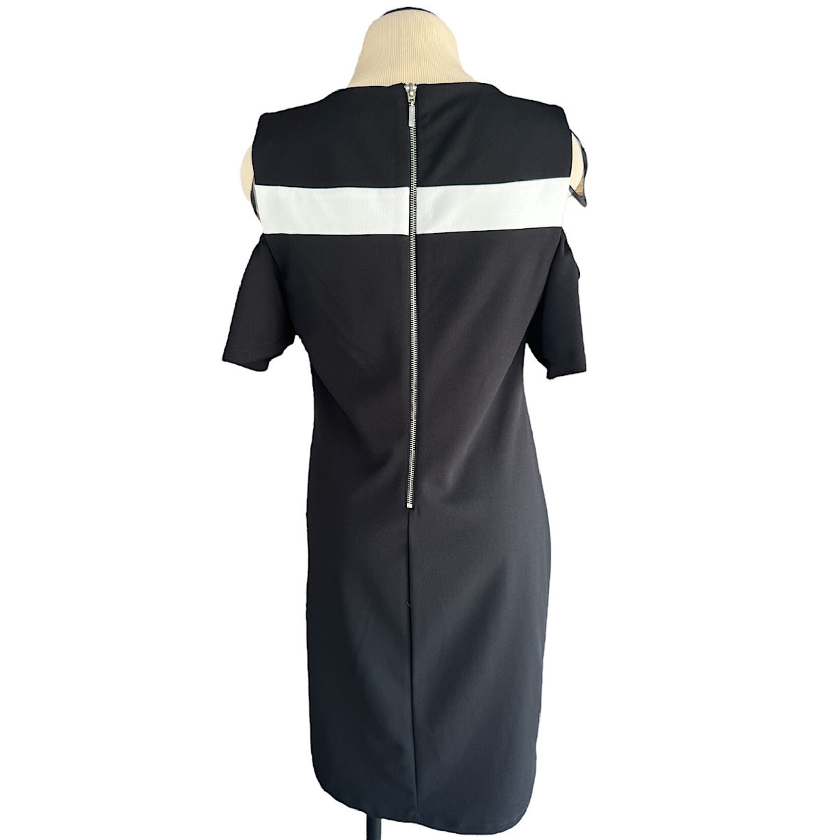 NINA LEONARD Black/Ivory Open Shoulder Dress Size Medium-RF