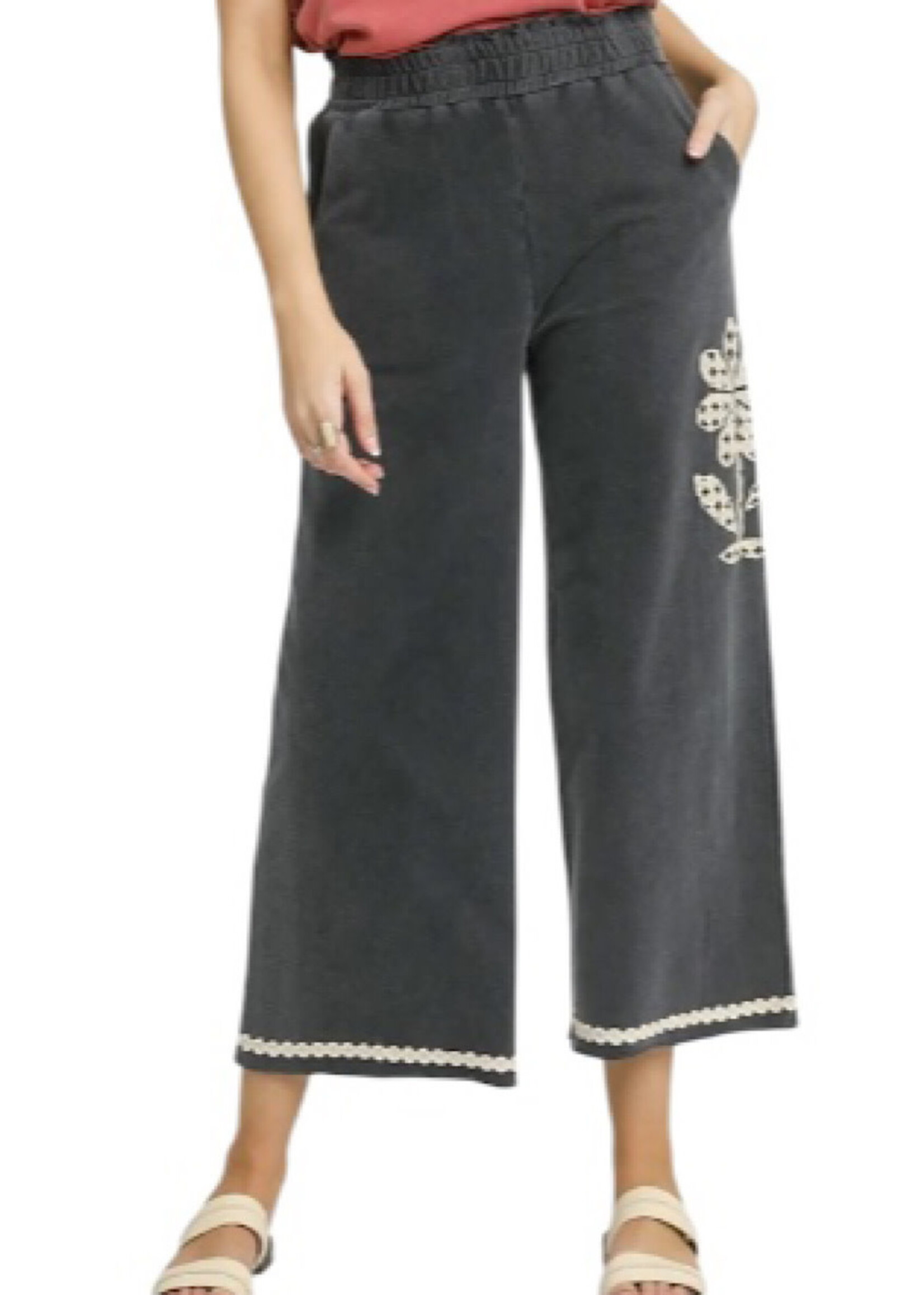 Charcoal Flower Patched Wide Leg Cropped Pants