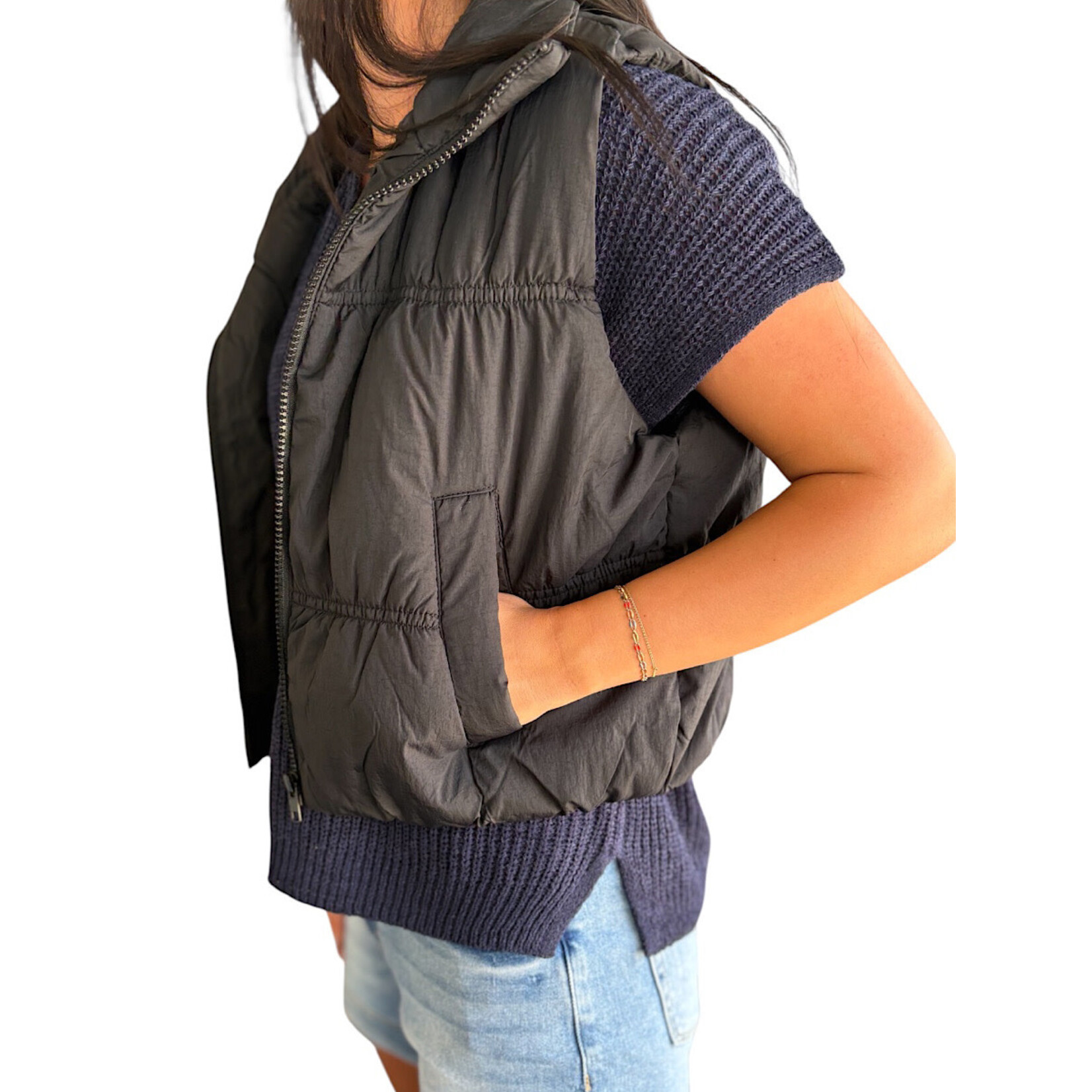 Black Collared Zip Up Cropped Puffer Vest