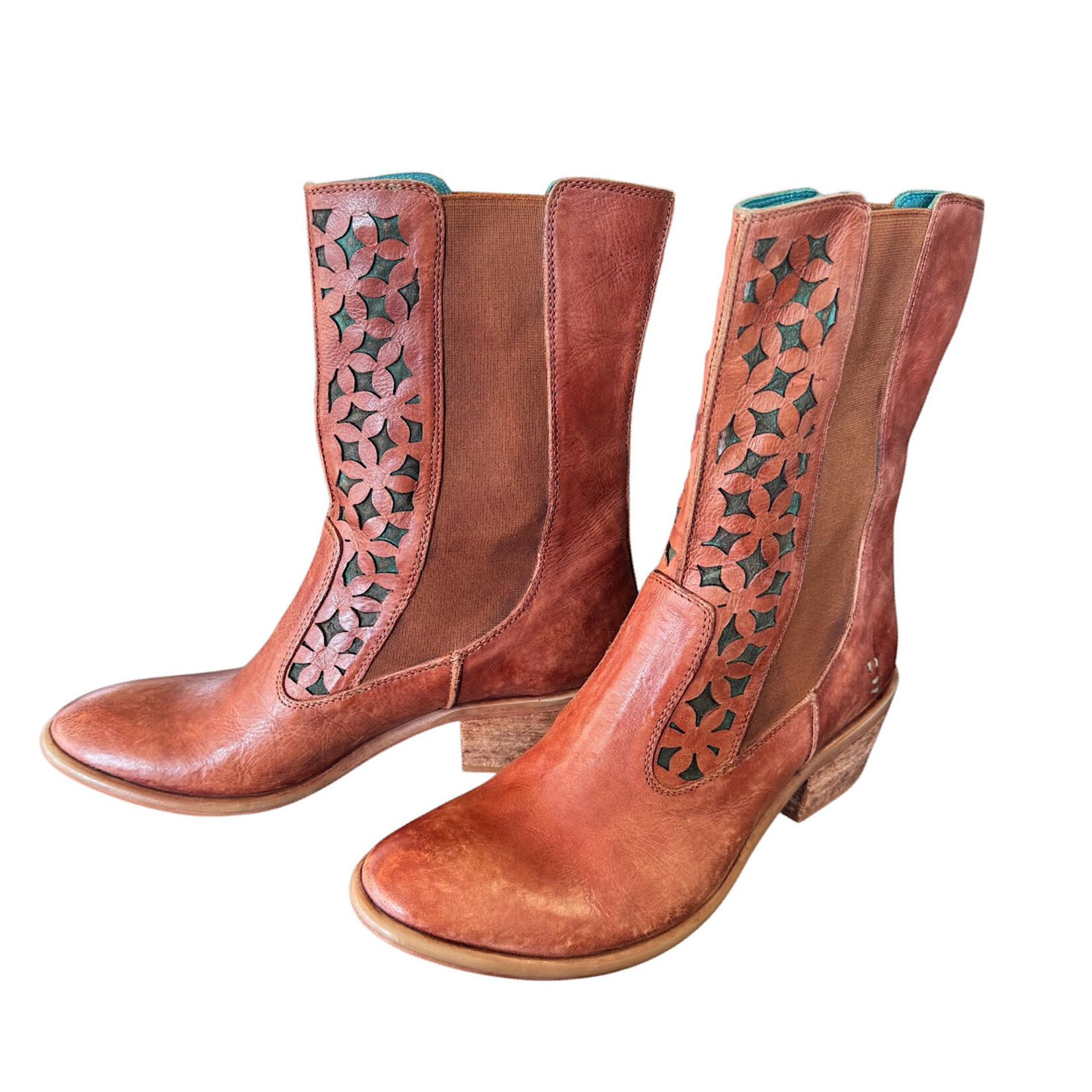 Roan by Bed Stu Malaysia