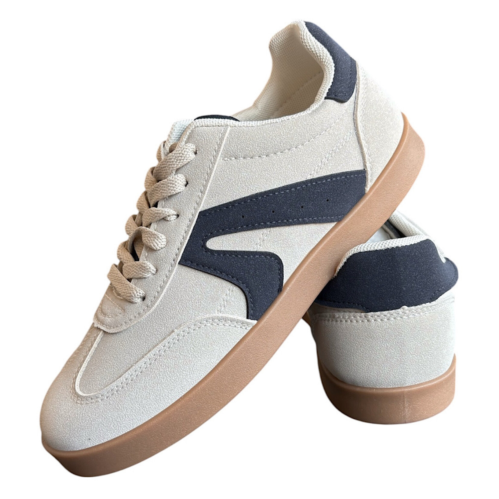 Very G Retro Beige Sneaker