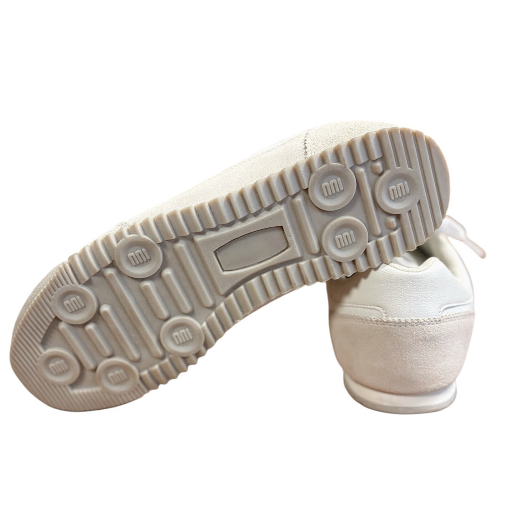 Berness White Landon Fashion Sneaker Size 9-RF