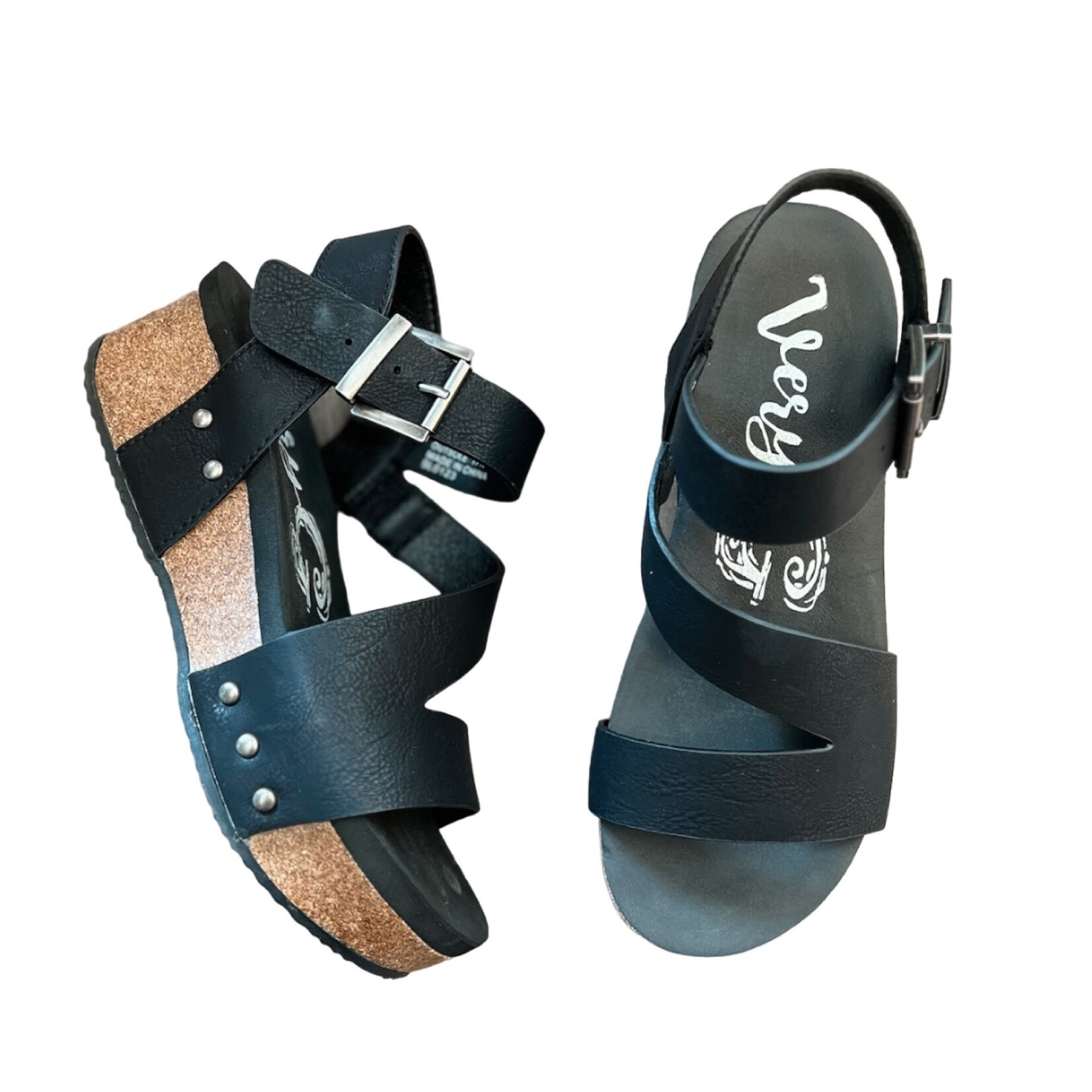 Very G Shayne Black Wedge