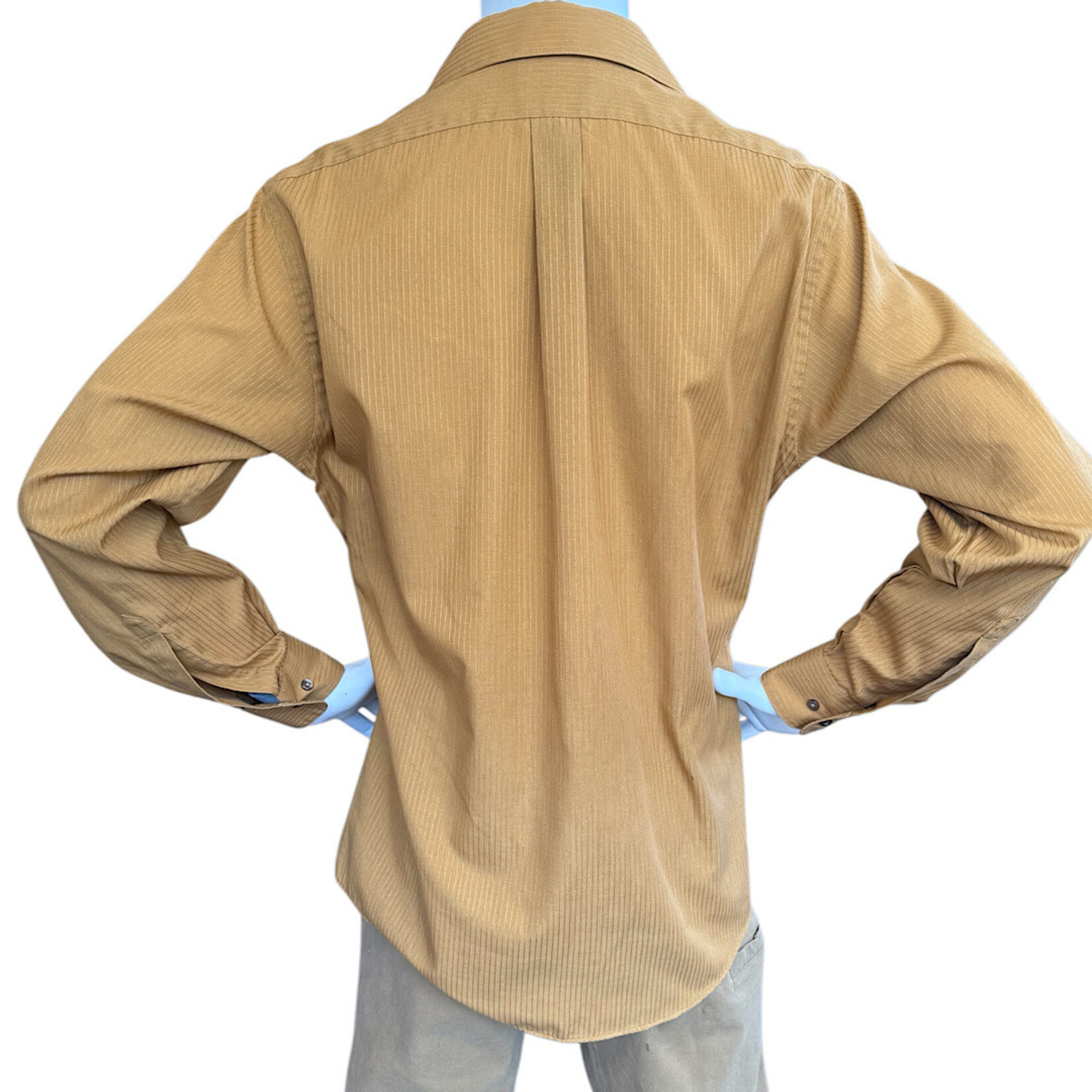 Van Heusen Camel Long Sleeve Button Down Size Large-RF